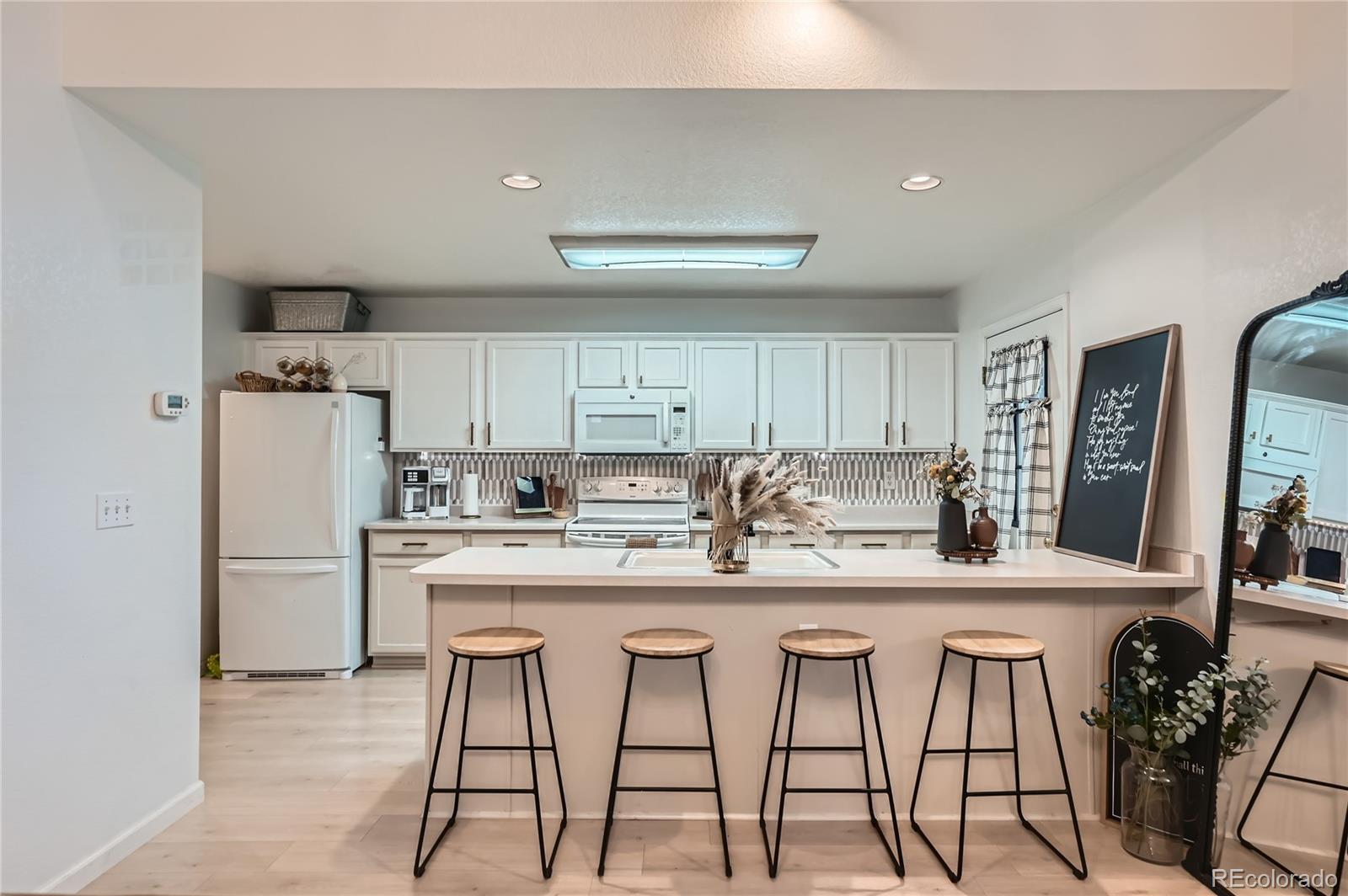 MLS Image #6 for 12282  bannock circle,denver, Colorado