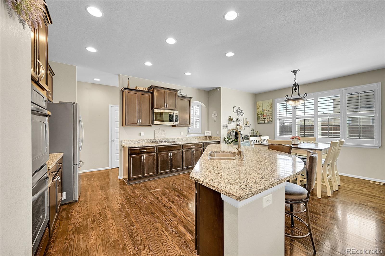 MLS Image #11 for 25262  e 2nd place,aurora, Colorado