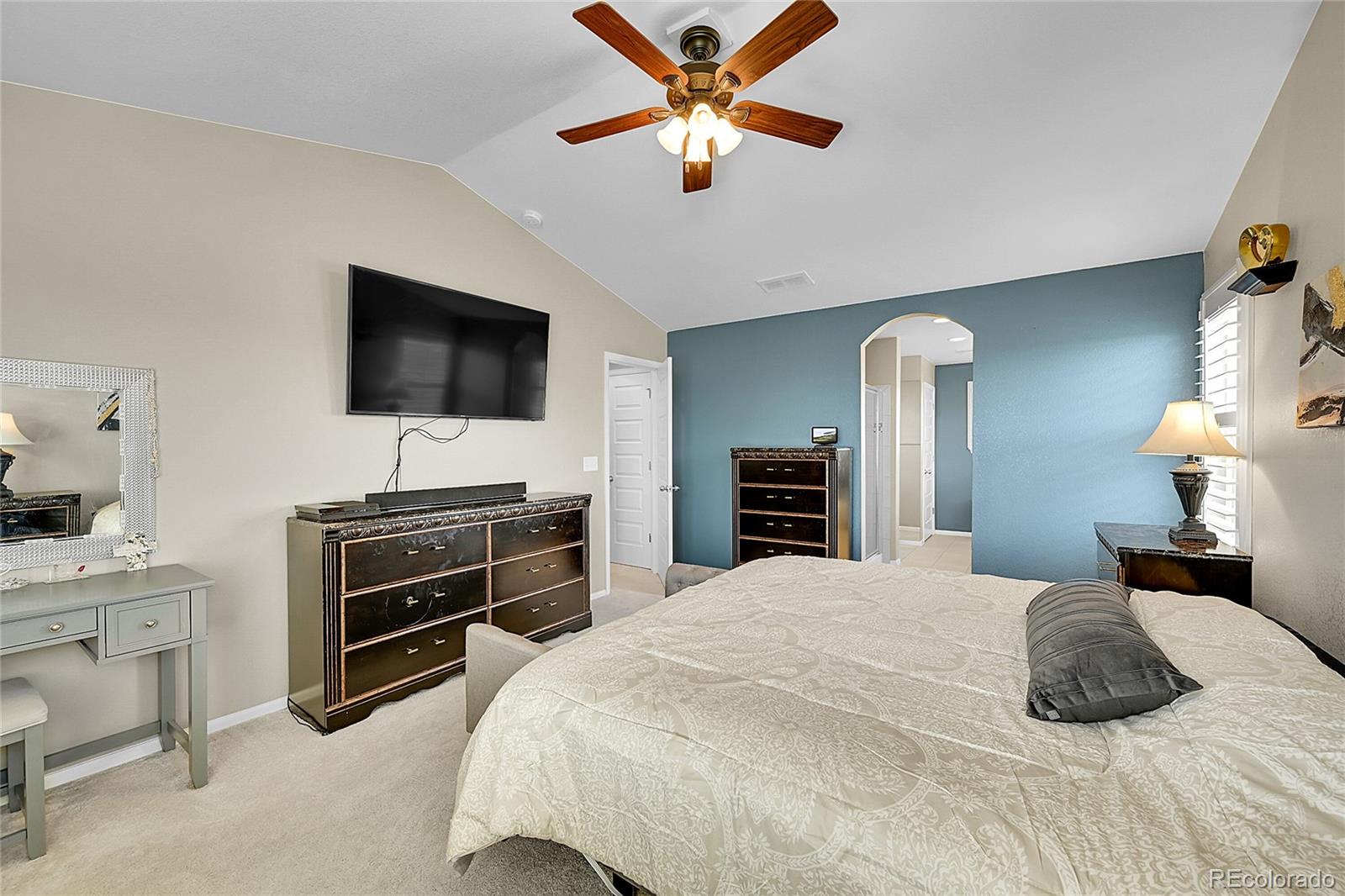 MLS Image #27 for 25262  e 2nd place,aurora, Colorado