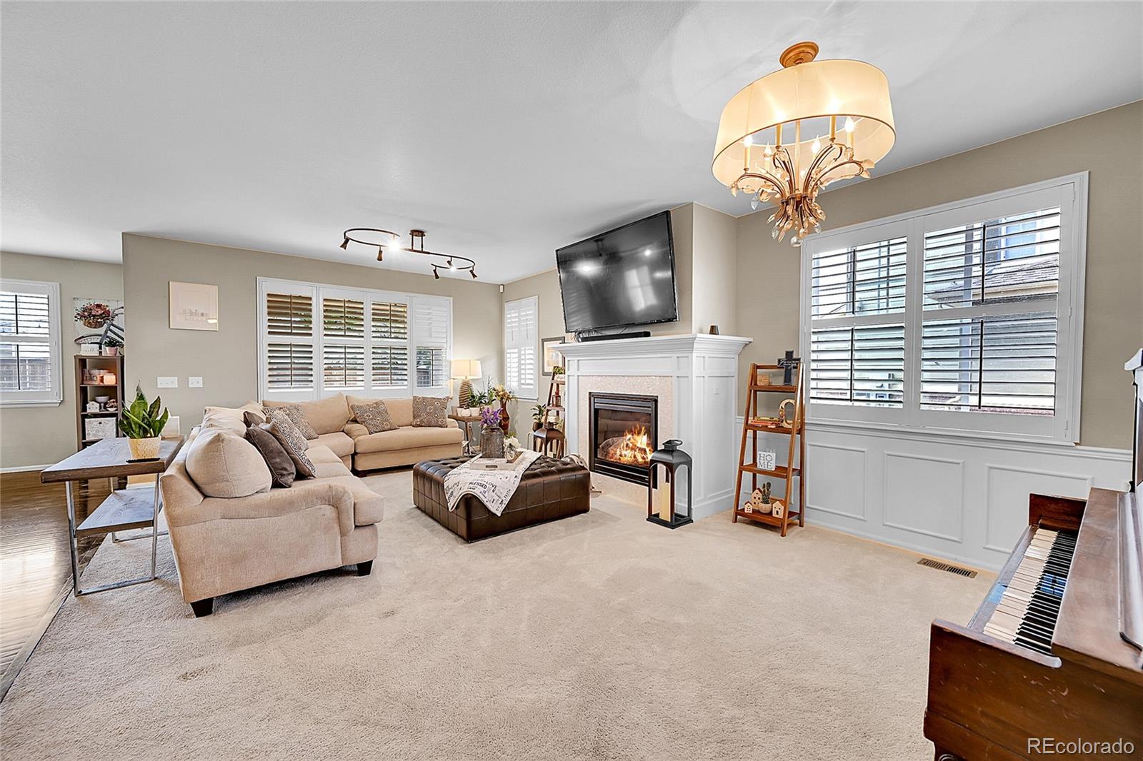 MLS Image #6 for 25262  e 2nd place,aurora, Colorado