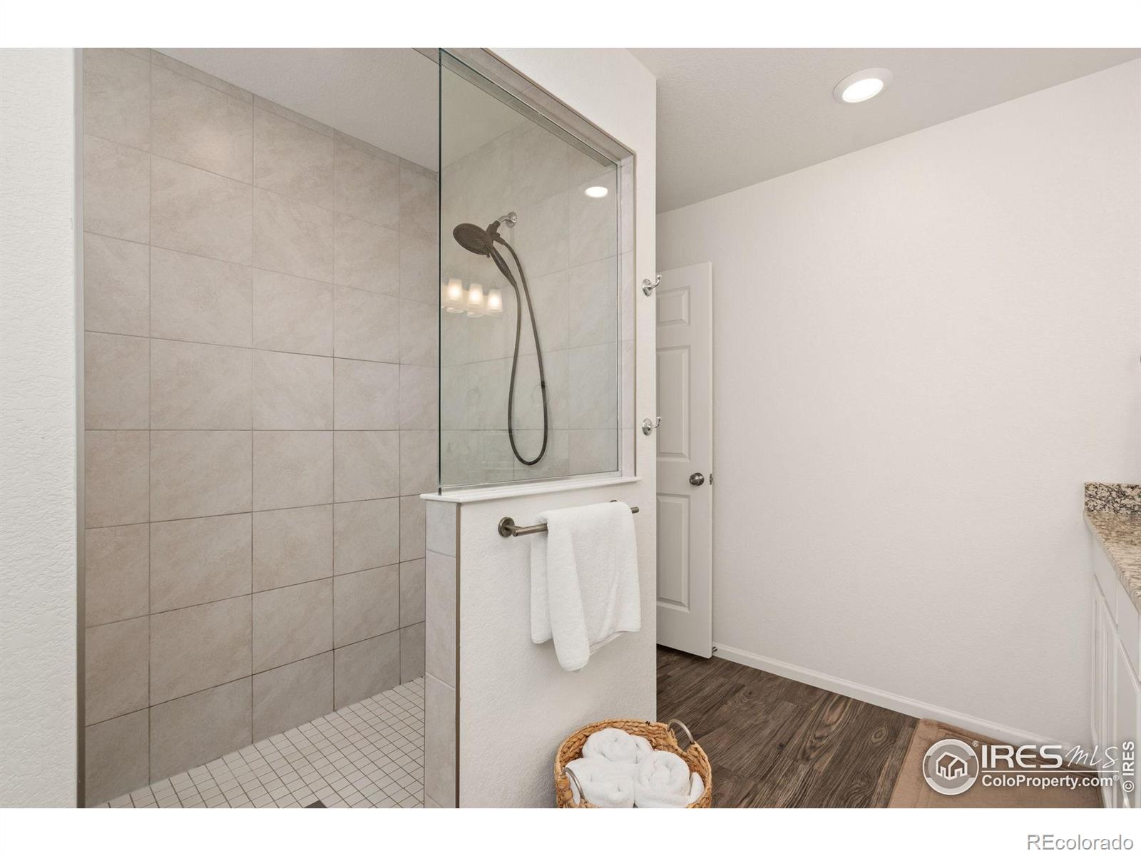MLS Image #6 for 3620  candlewood drive,johnstown, Colorado