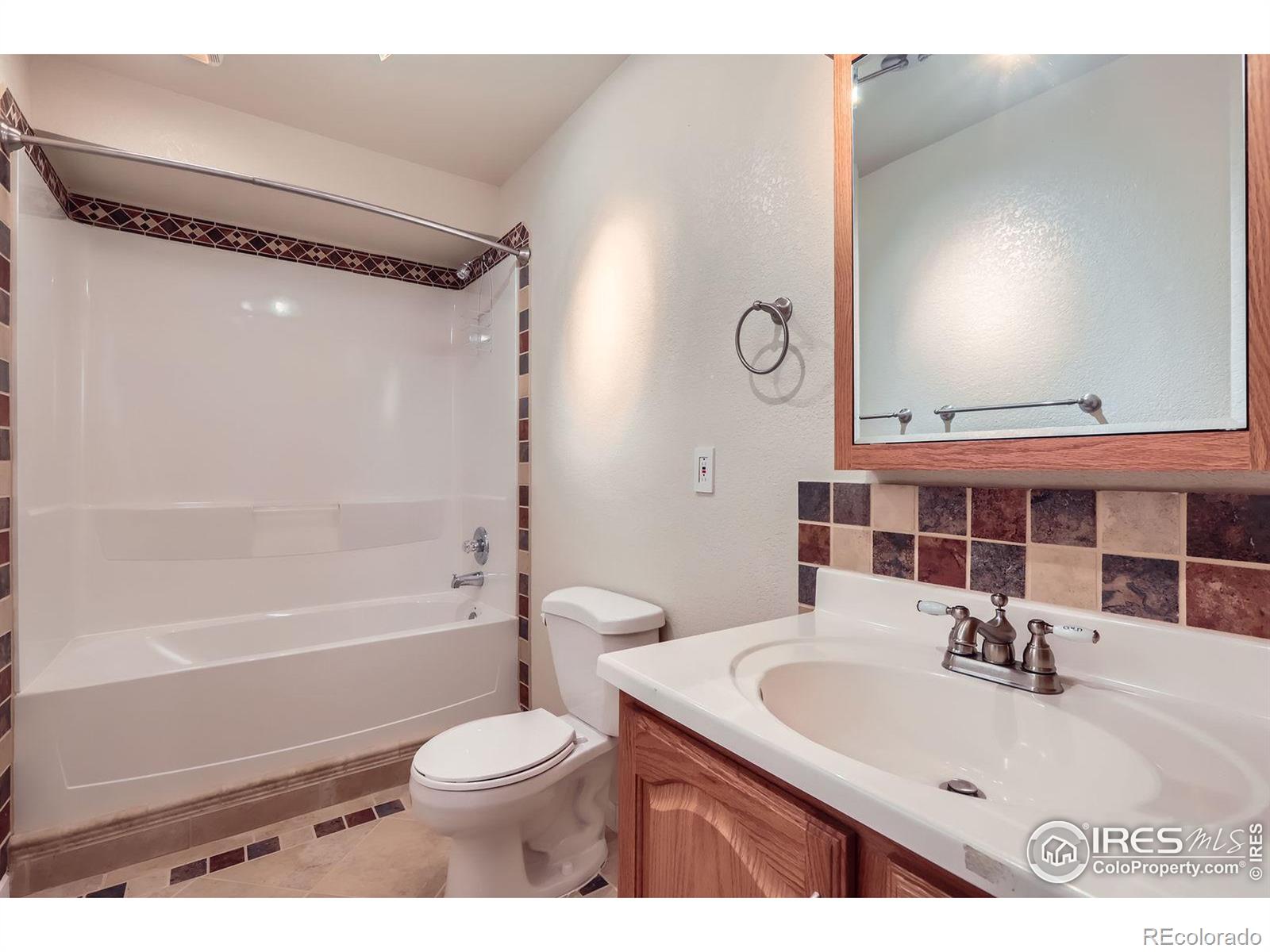 MLS Image #22 for 910  pope drive,erie, Colorado