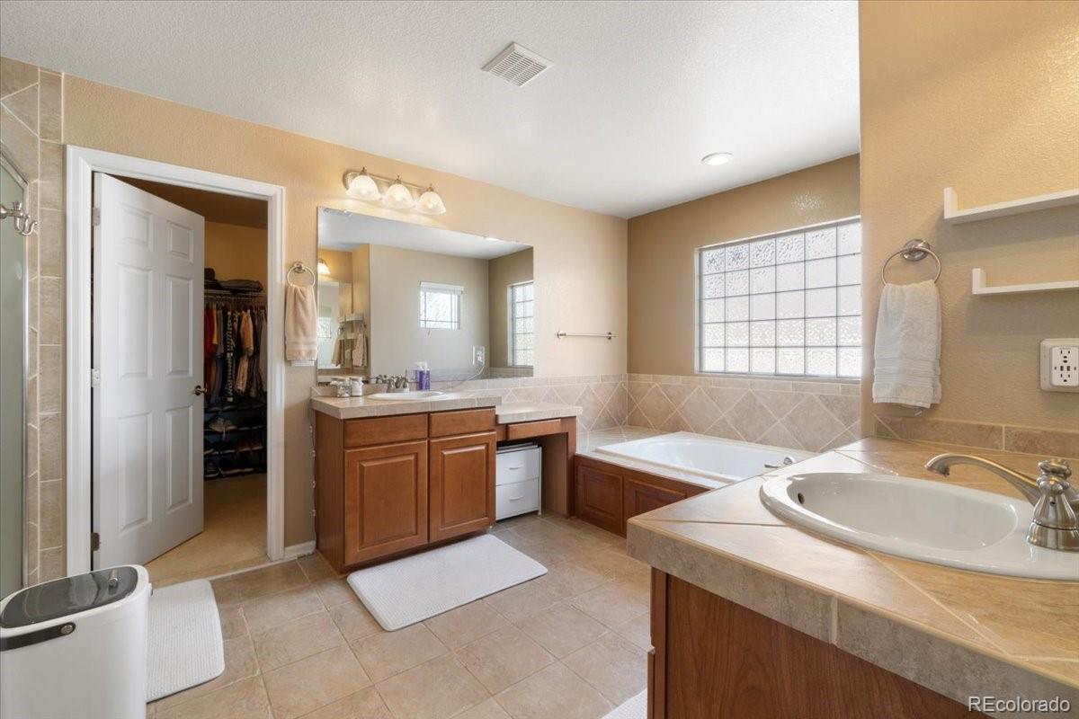 MLS Image #18 for 420  graham circle,erie, Colorado
