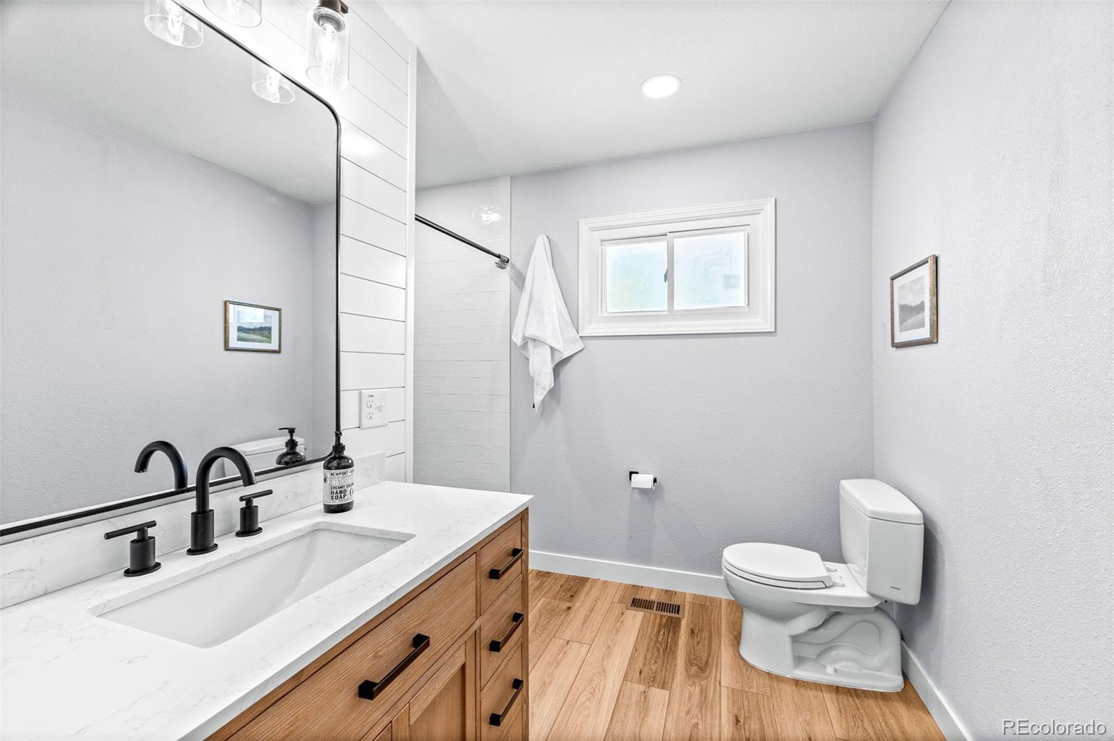 MLS Image #19 for 2484 e 101st court,thornton, Colorado