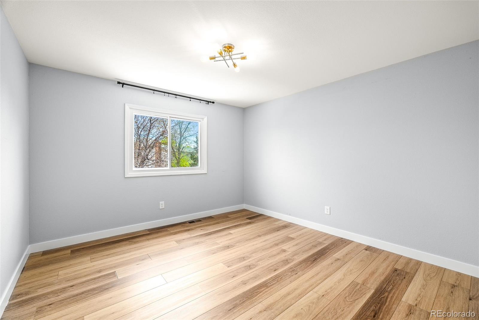 MLS Image #21 for 2484 e 101st court,thornton, Colorado
