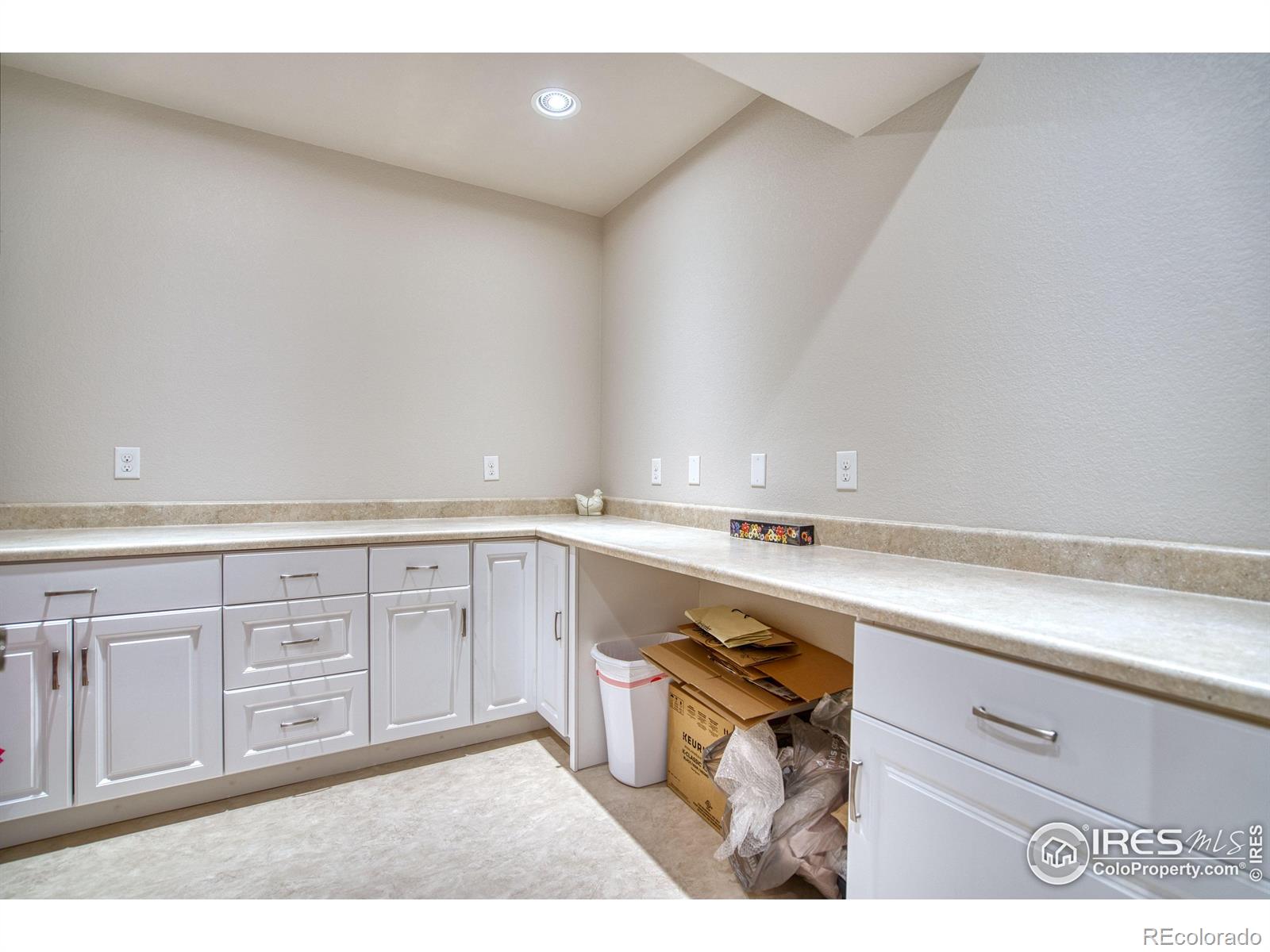 MLS Image #30 for 2050  emerald drive,longmont, Colorado