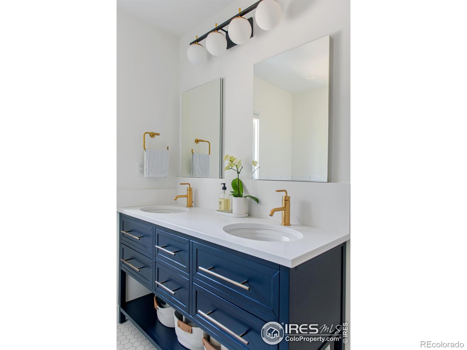 MLS Image #13 for 65  bristlecone way,boulder, Colorado