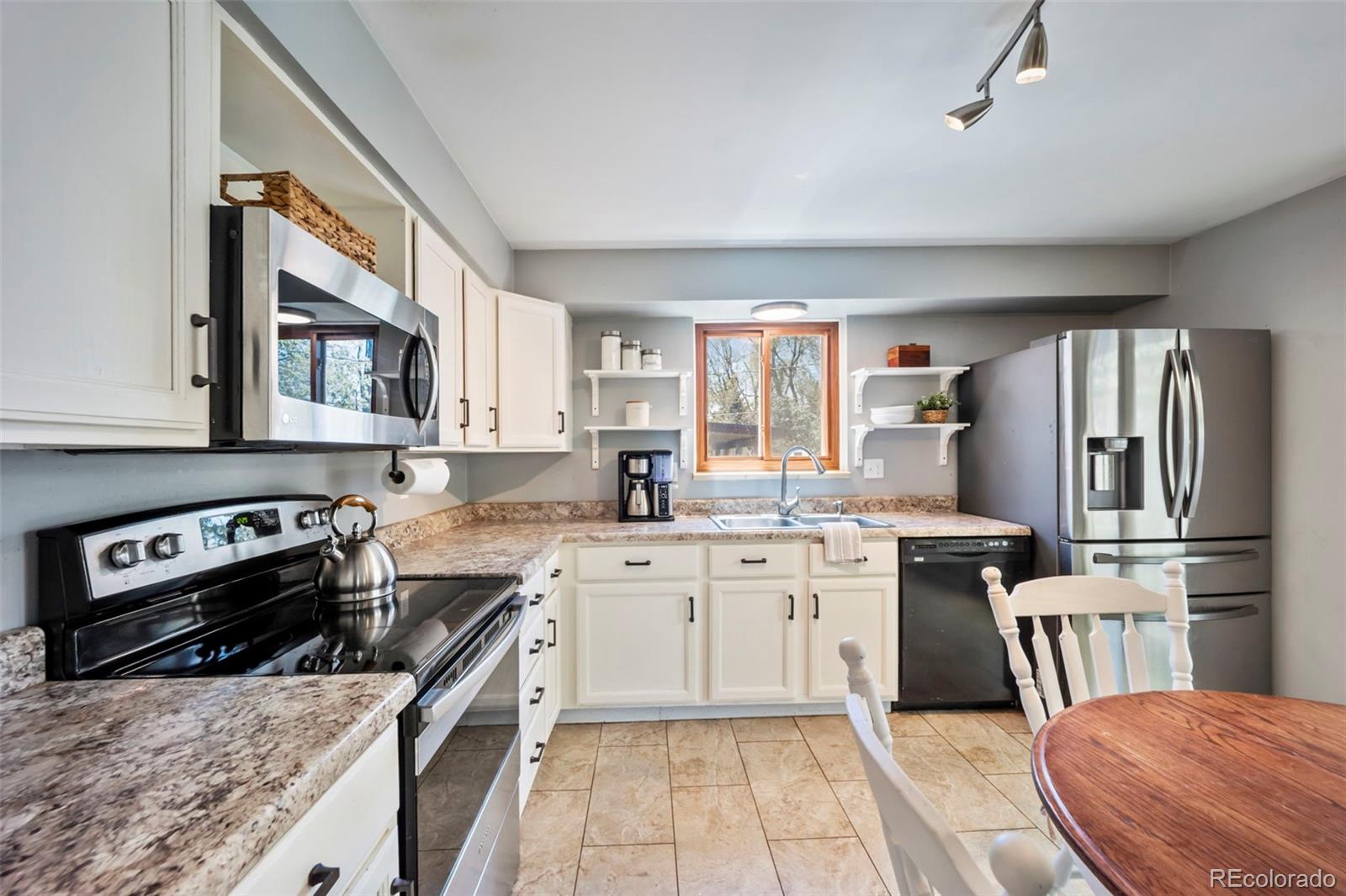 MLS Image #20 for 30 n claremont street,colorado springs, Colorado