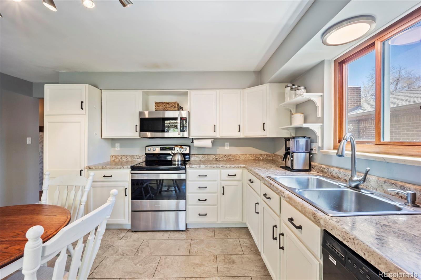 MLS Image #21 for 30 n claremont street,colorado springs, Colorado