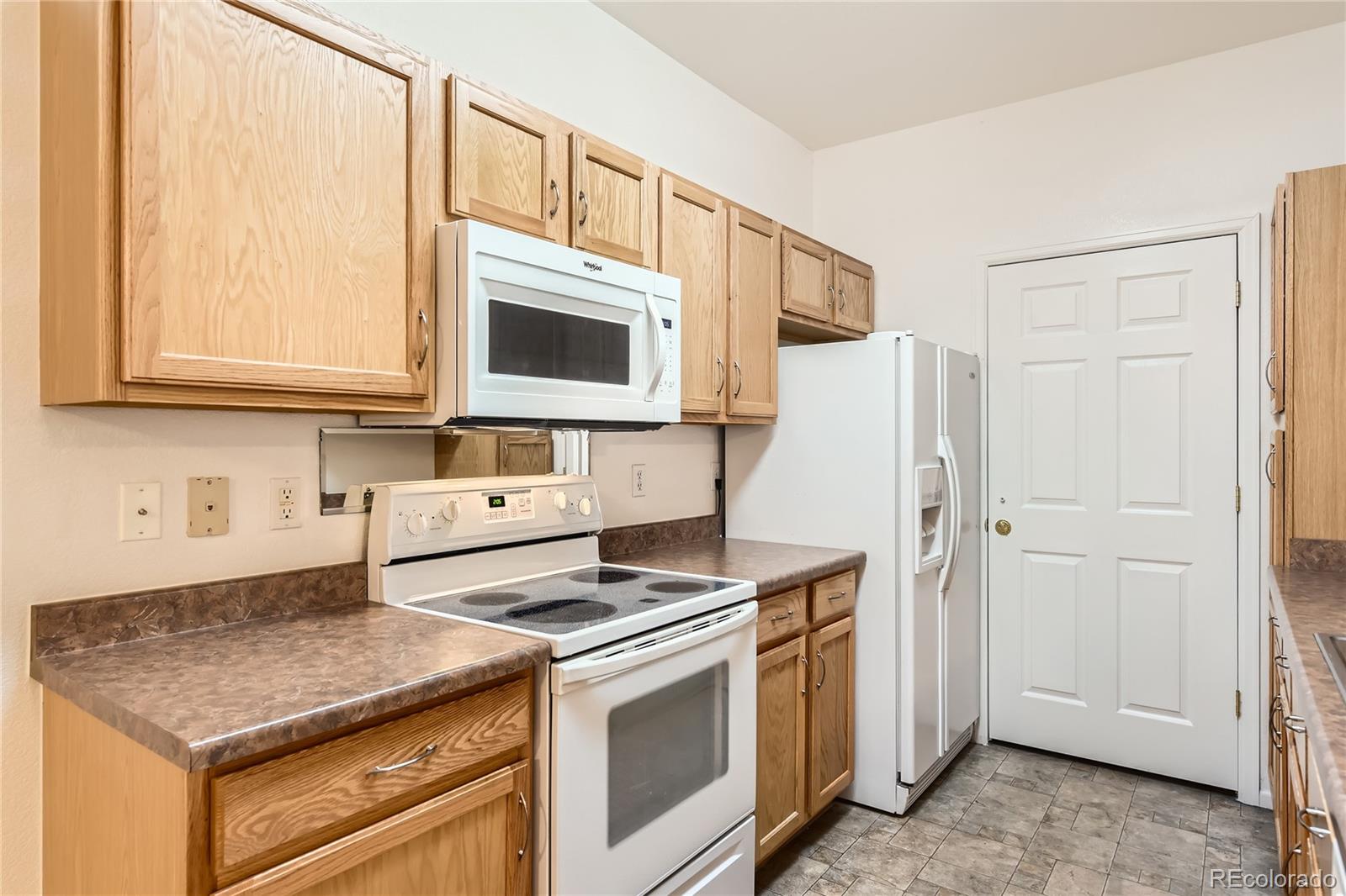 MLS Image #3 for 8481 w union avenue,littleton, Colorado