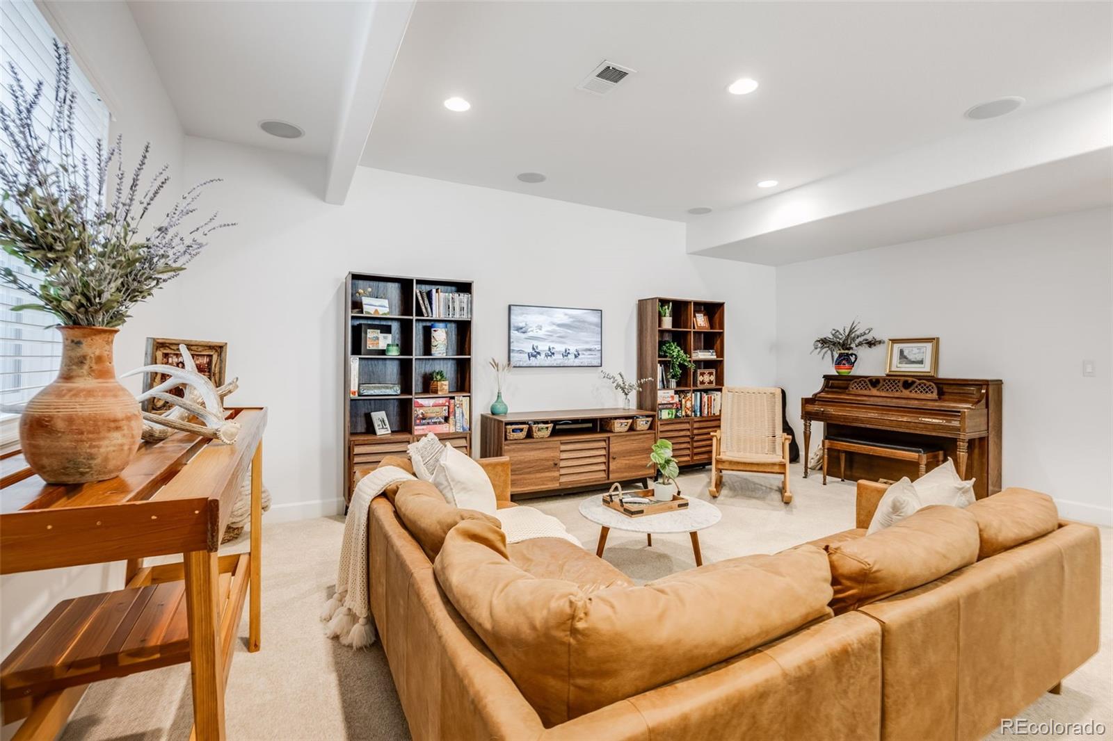 MLS Image #31 for 703  tiger lily way,highlands ranch, Colorado