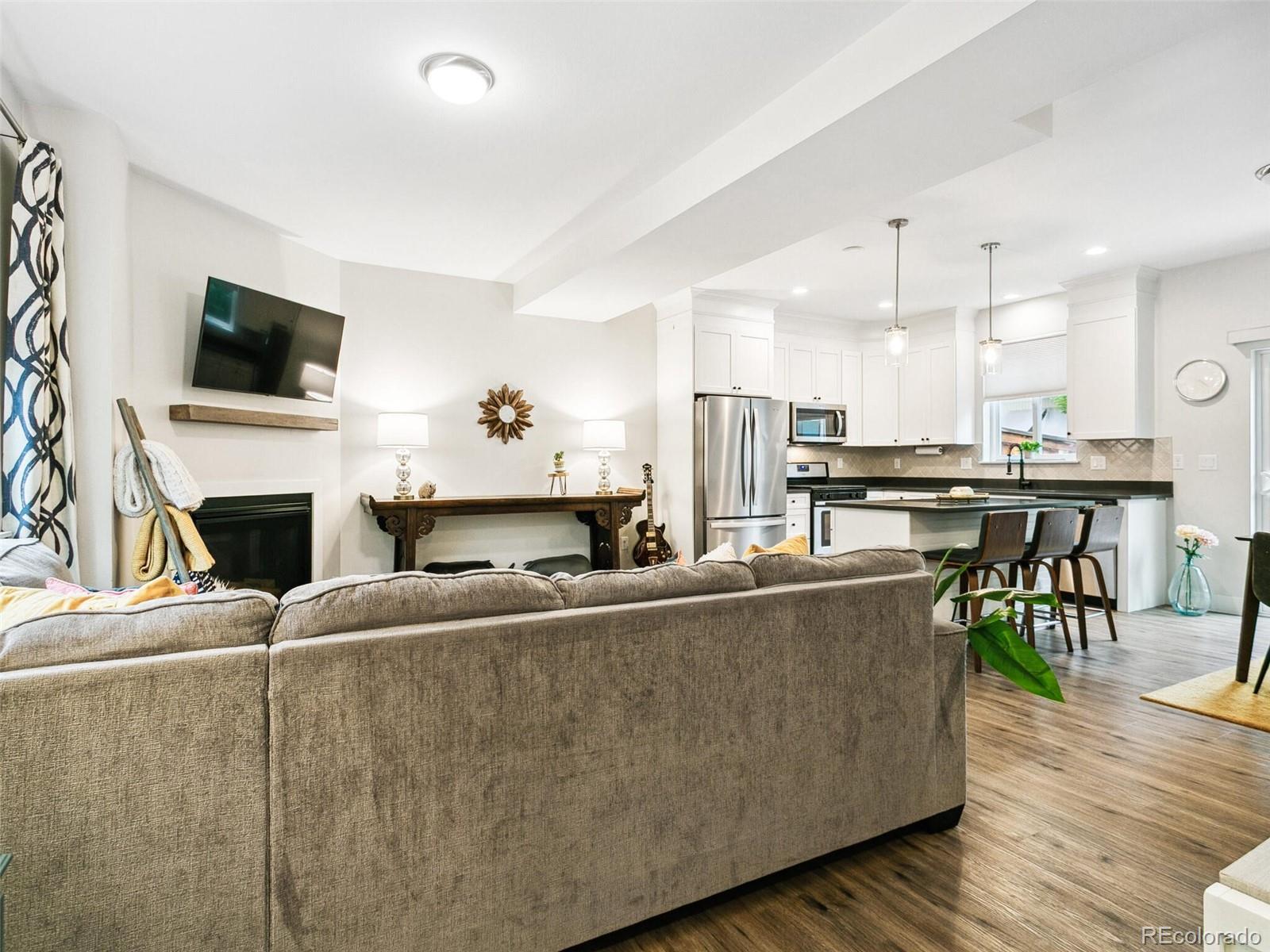 MLS Image #6 for 208 n foote avenue,lafayette, Colorado
