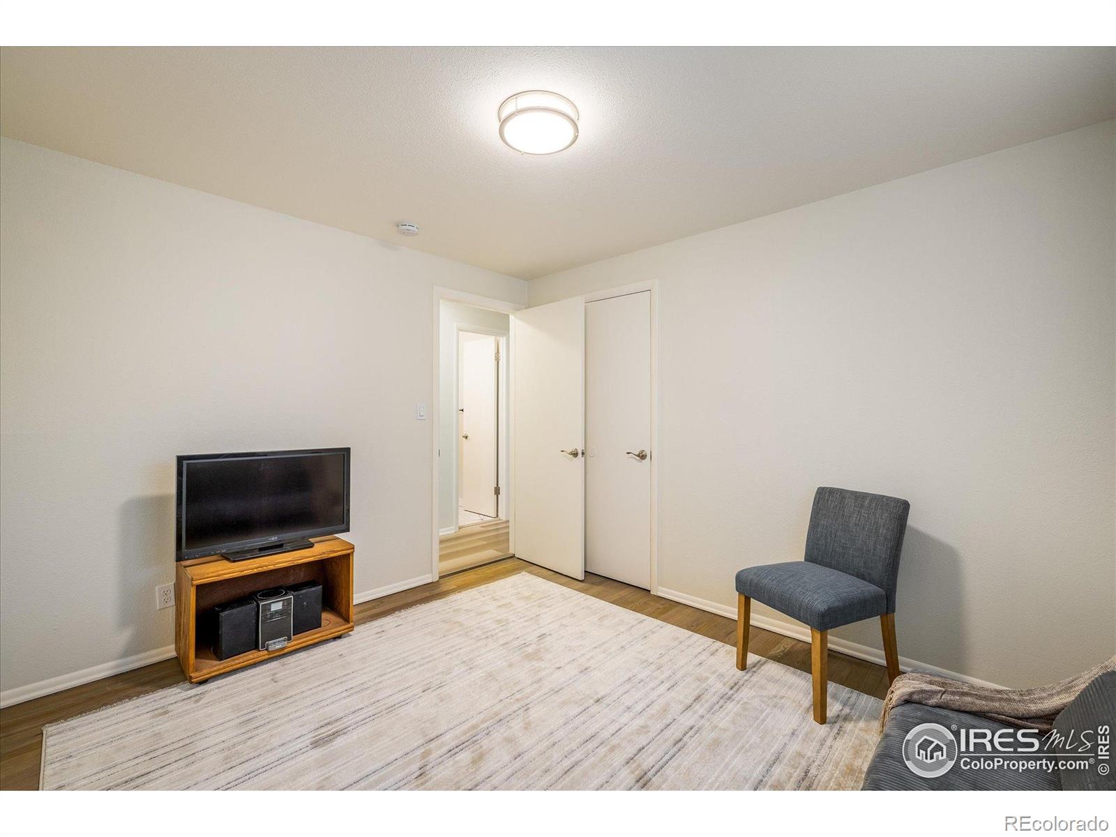 MLS Image #14 for 740  lotus way,broomfield, Colorado