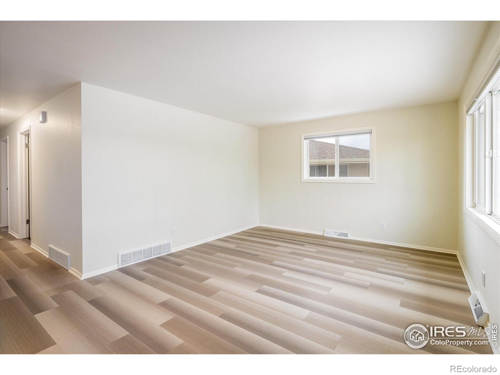 MLS Image #6 for 740  lotus way,broomfield, Colorado