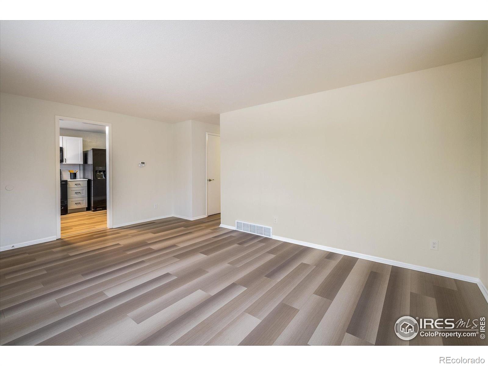 MLS Image #7 for 740  lotus way,broomfield, Colorado