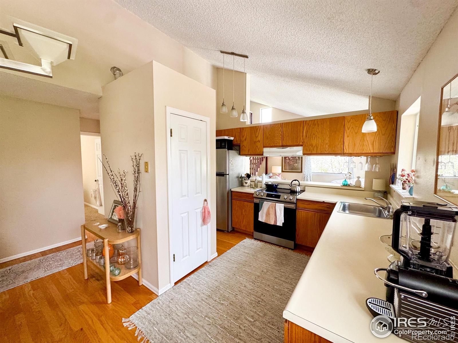 MLS Image #5 for 6899  countryside lane,niwot, Colorado
