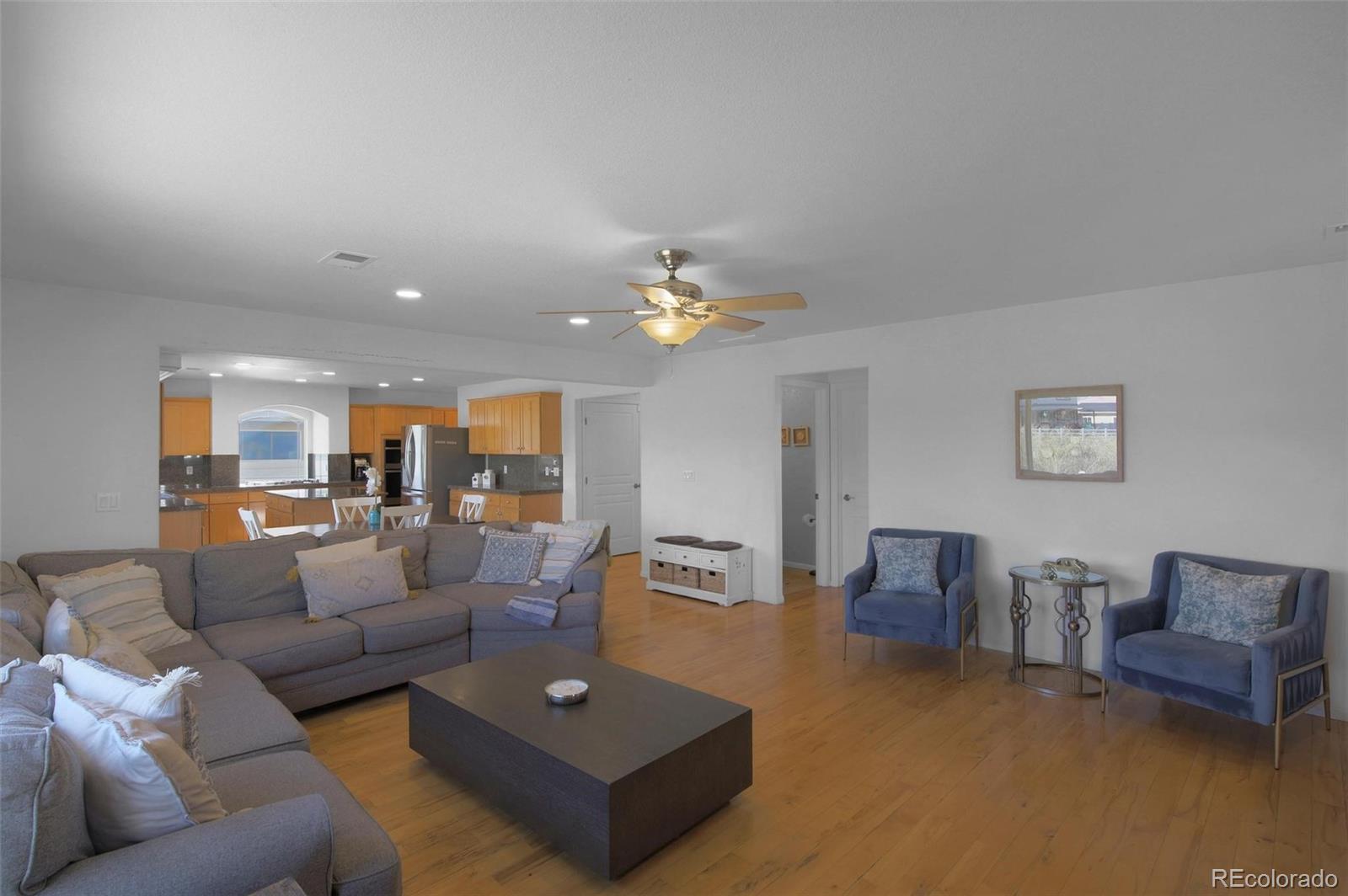 MLS Image #18 for 21229 e 50th avenue,denver, Colorado