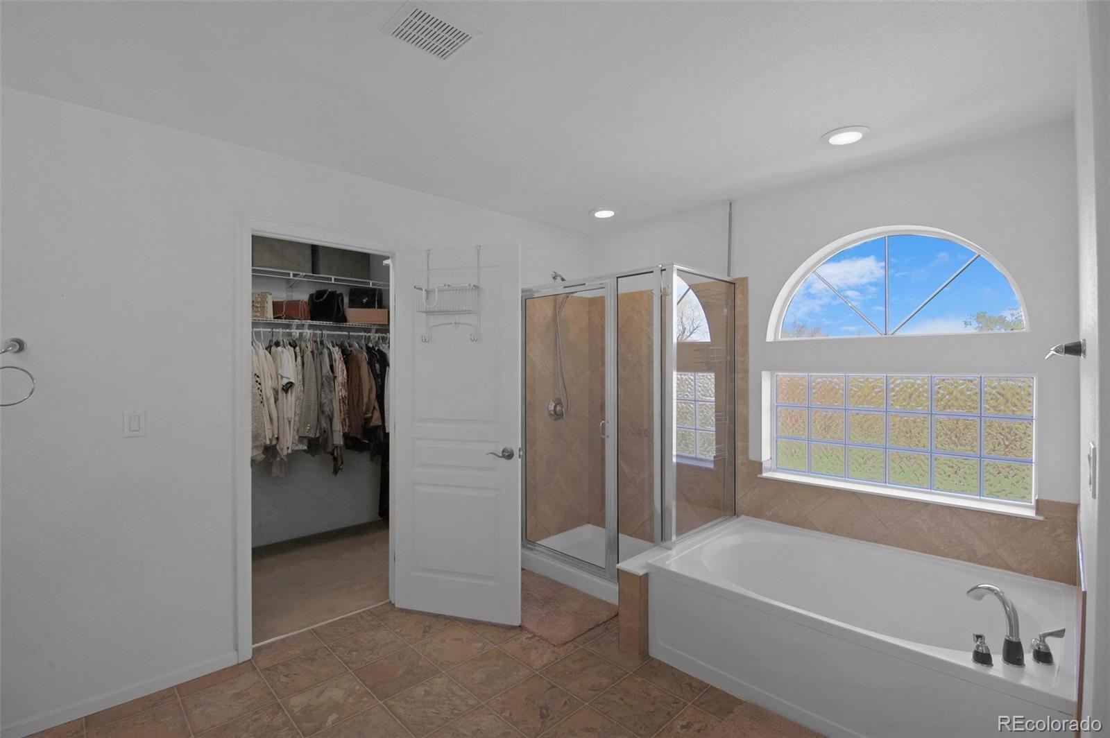 MLS Image #32 for 21229 e 50th avenue,denver, Colorado