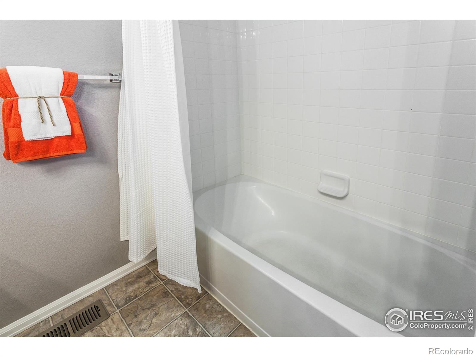 MLS Image #20 for 6478  mayfair avenue,timnath, Colorado