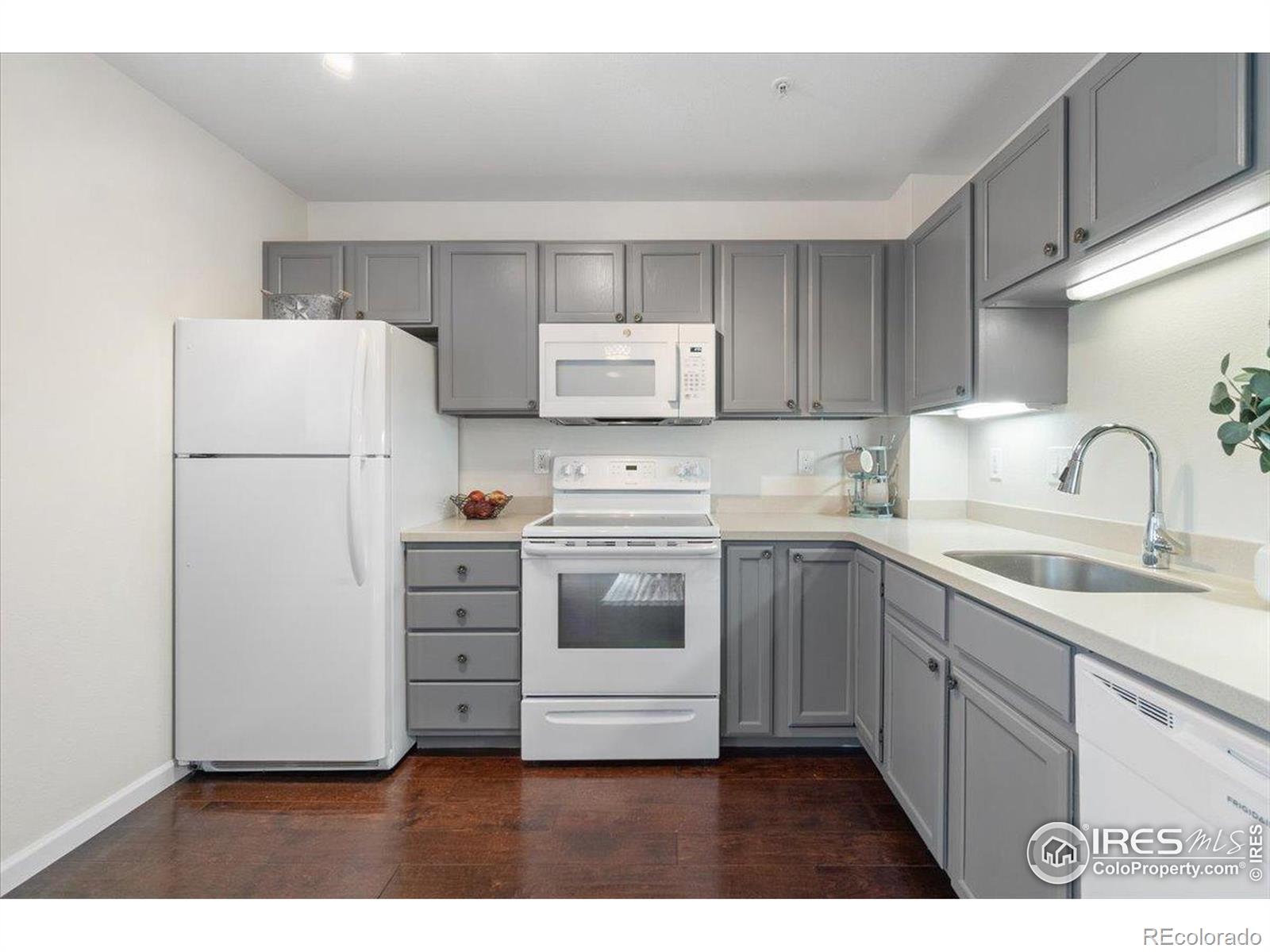 MLS Image #9 for 314  dean court,loveland, Colorado