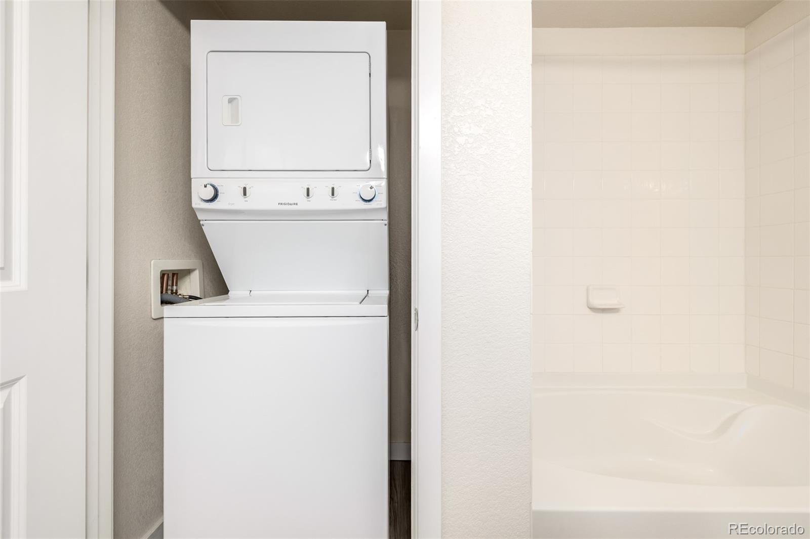 MLS Image #15 for 4100  albion street,denver, Colorado