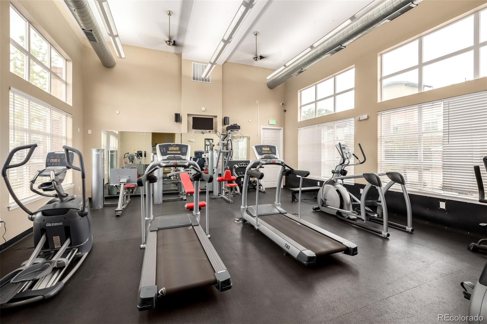 MLS Image #34 for 4100  albion street,denver, Colorado