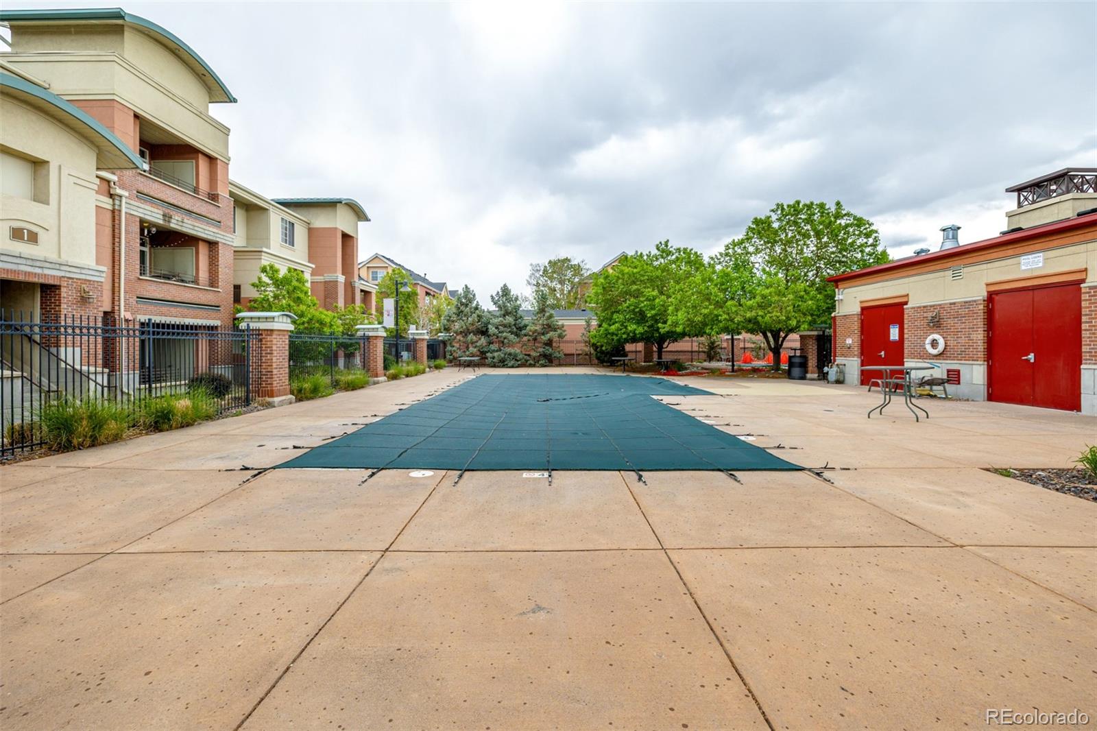 MLS Image #36 for 4100  albion street,denver, Colorado