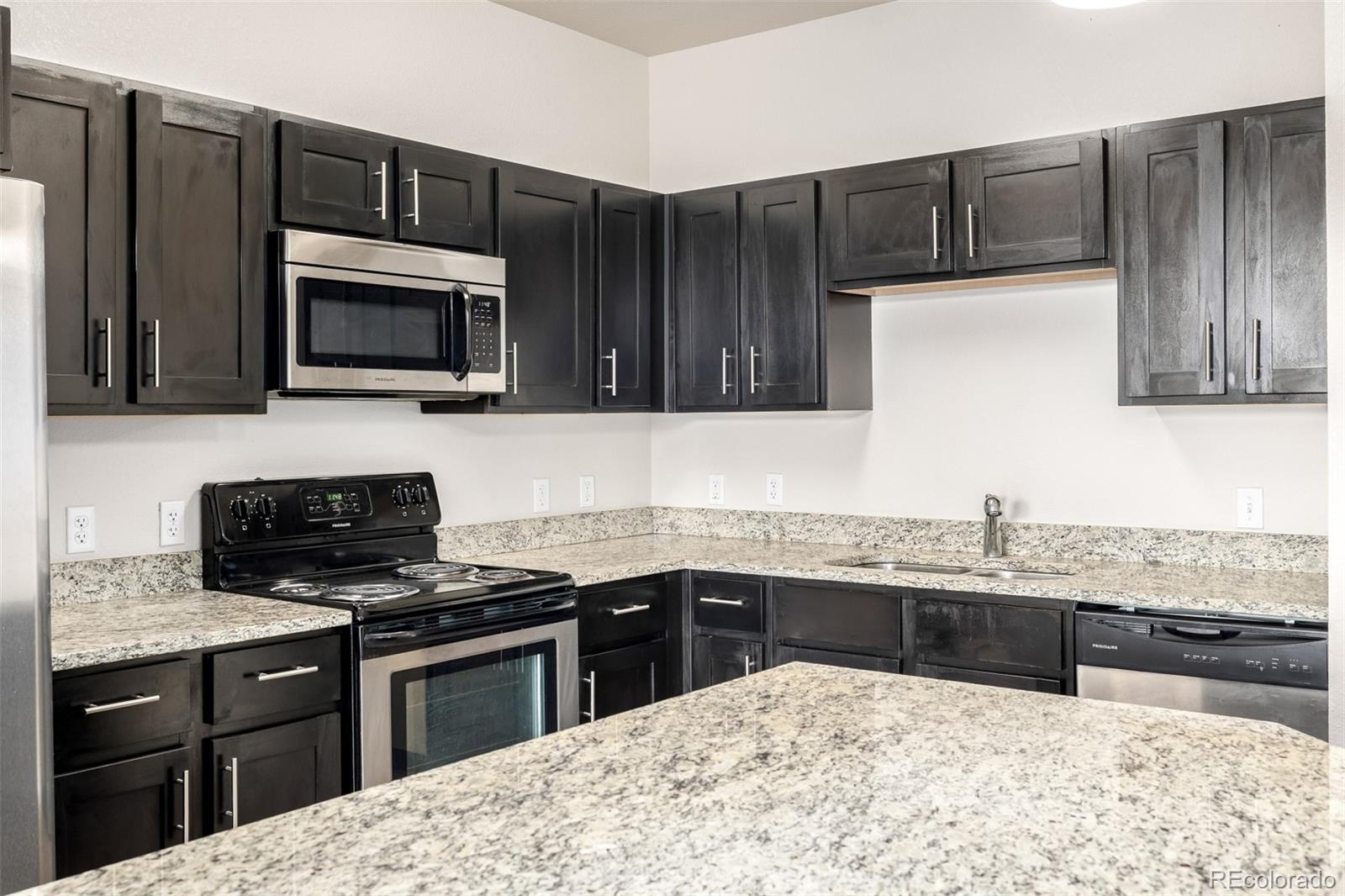 MLS Image #7 for 4100  albion street,denver, Colorado