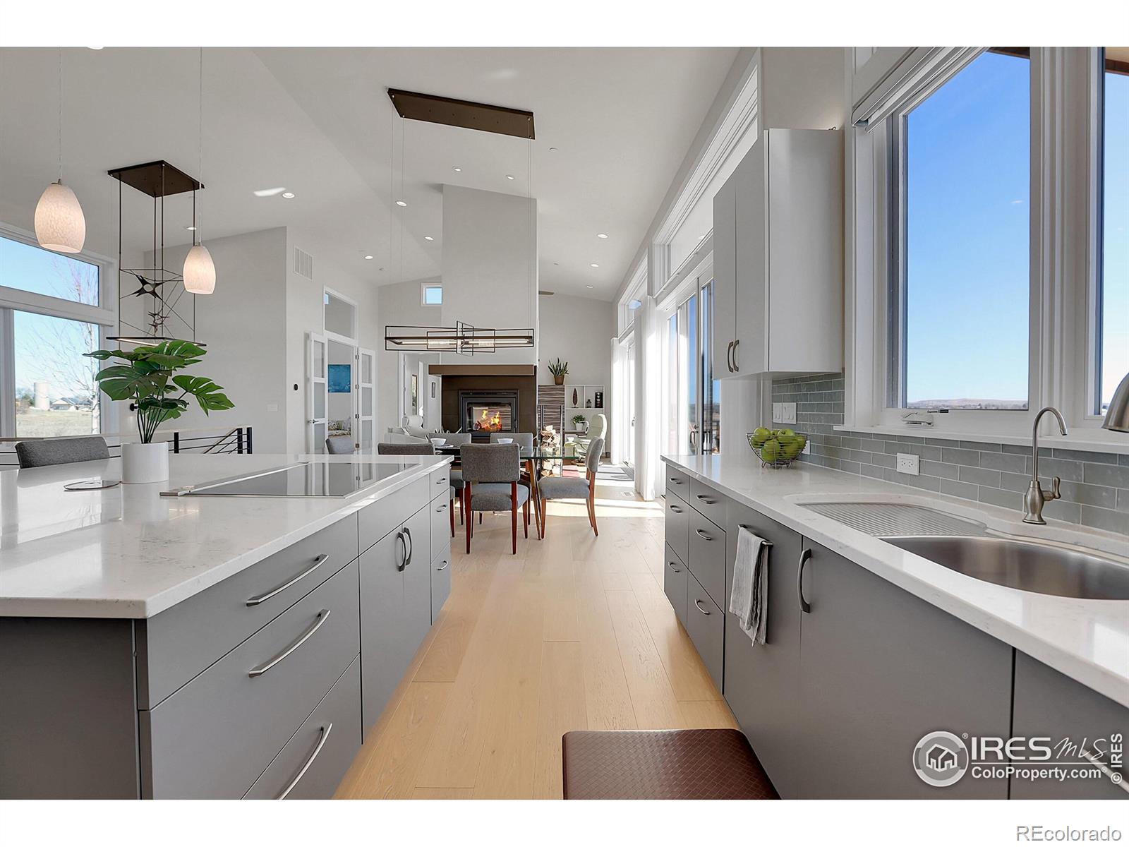 MLS Image #10 for 11251  lookout drive,longmont, Colorado