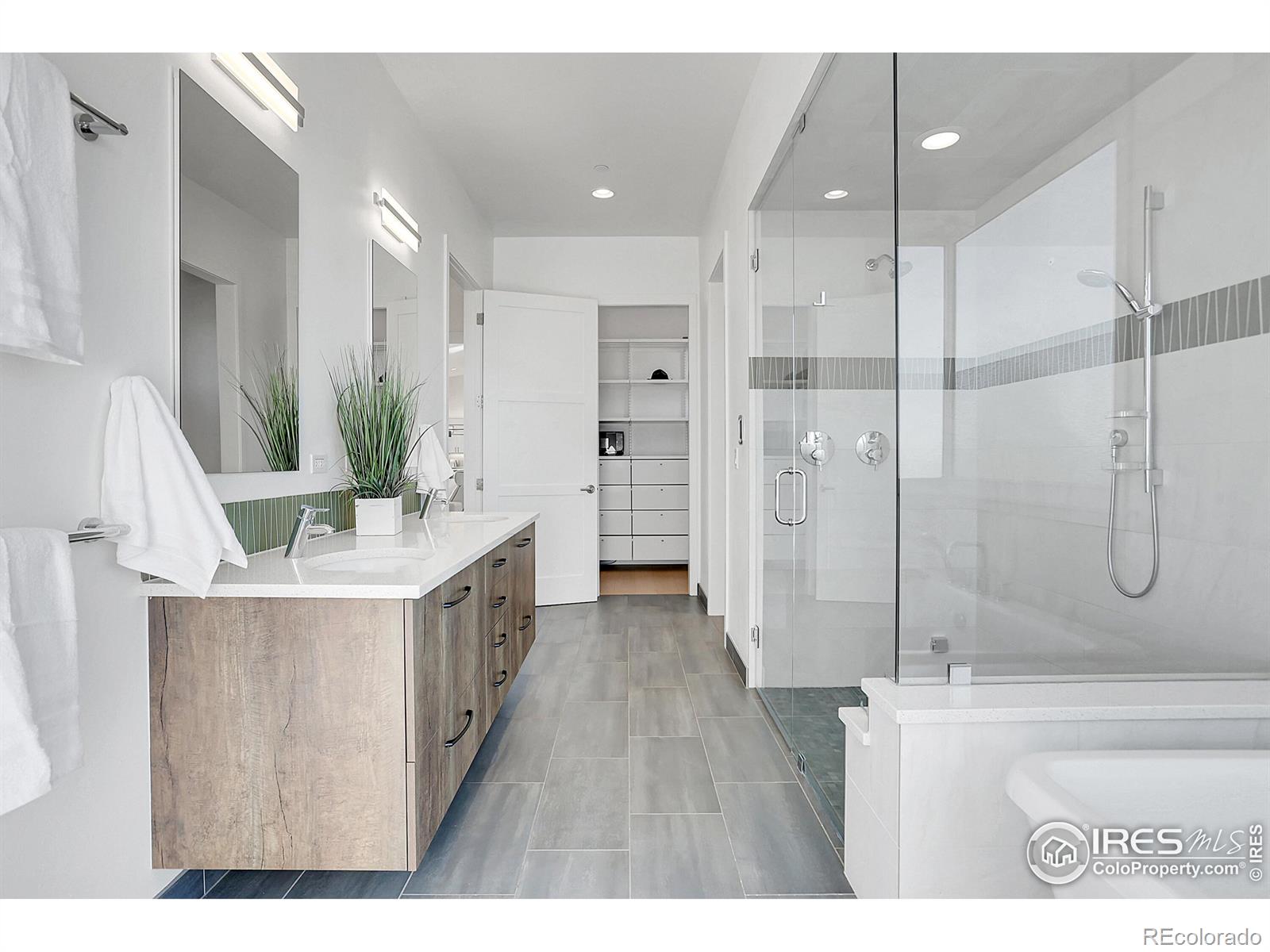 MLS Image #19 for 11251  lookout drive,longmont, Colorado