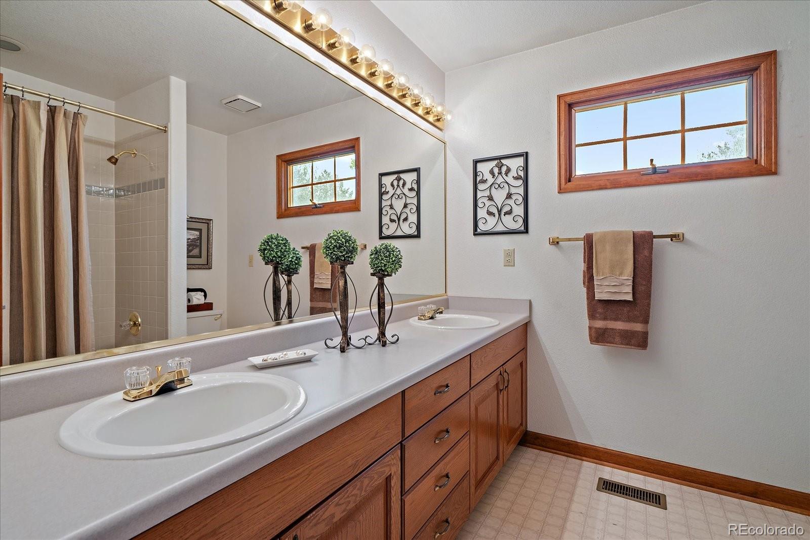 MLS Image #36 for 7914 s clayton circle,centennial, Colorado