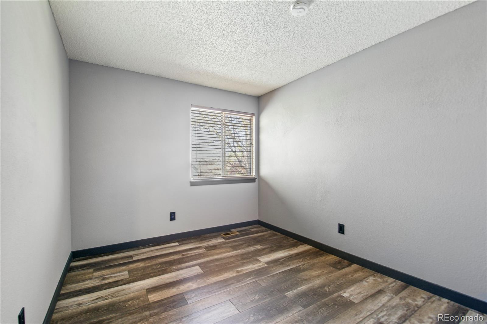 MLS Image #20 for 4860 e 120th place,thornton, Colorado