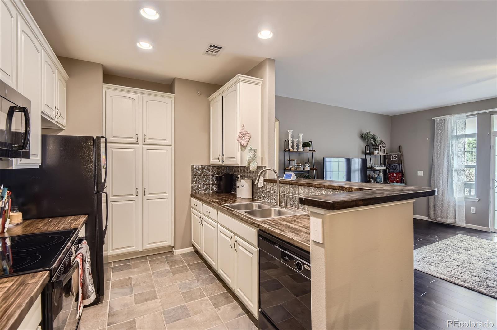 MLS Image #6 for 1560  olympia circle,castle rock, Colorado