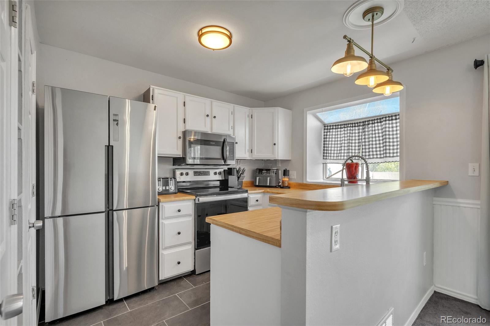 MLS Image #8 for 9671 w chatfield avenue,littleton, Colorado