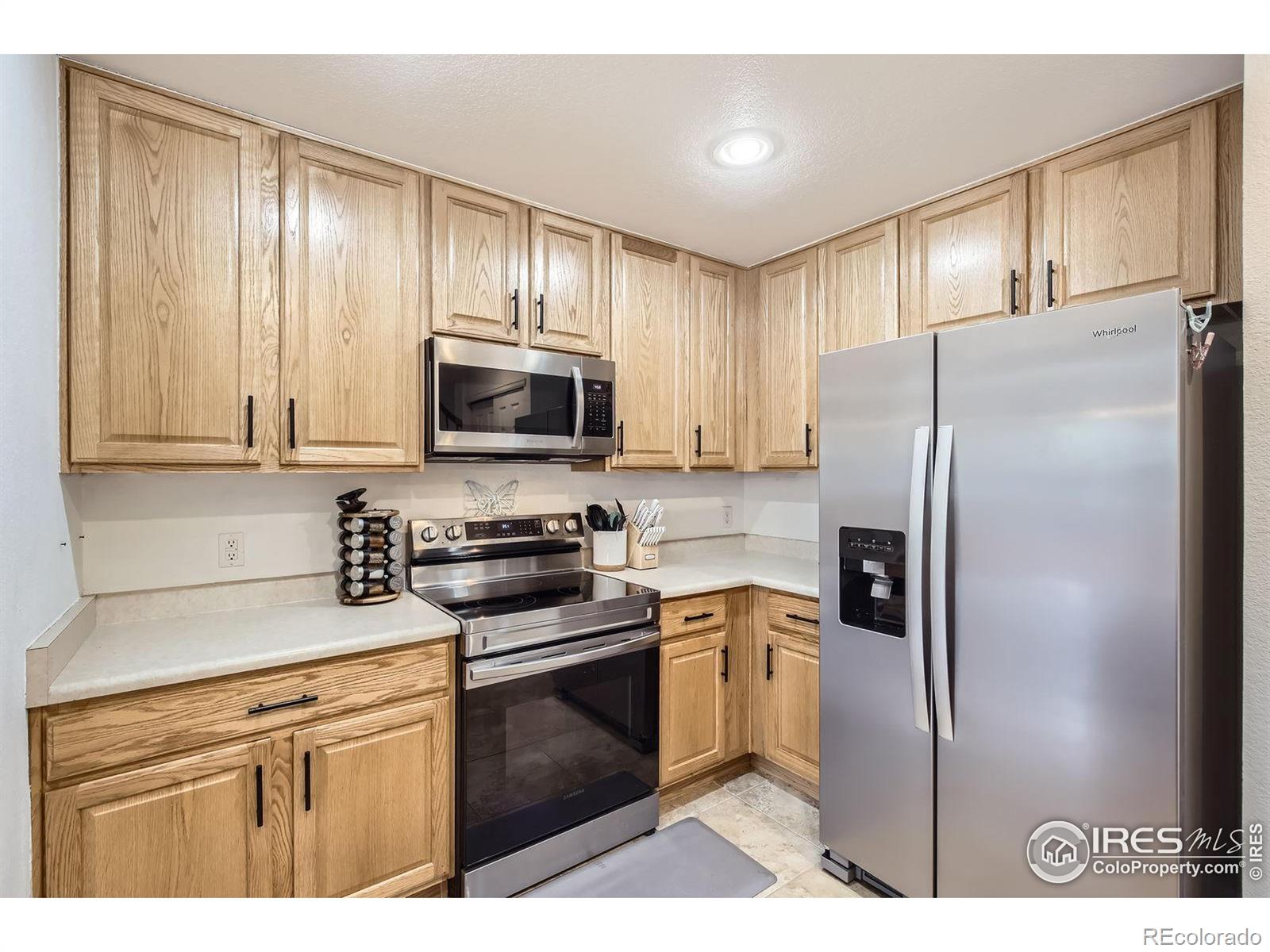 MLS Image #3 for 6603  autumn ridge drive,fort collins, Colorado