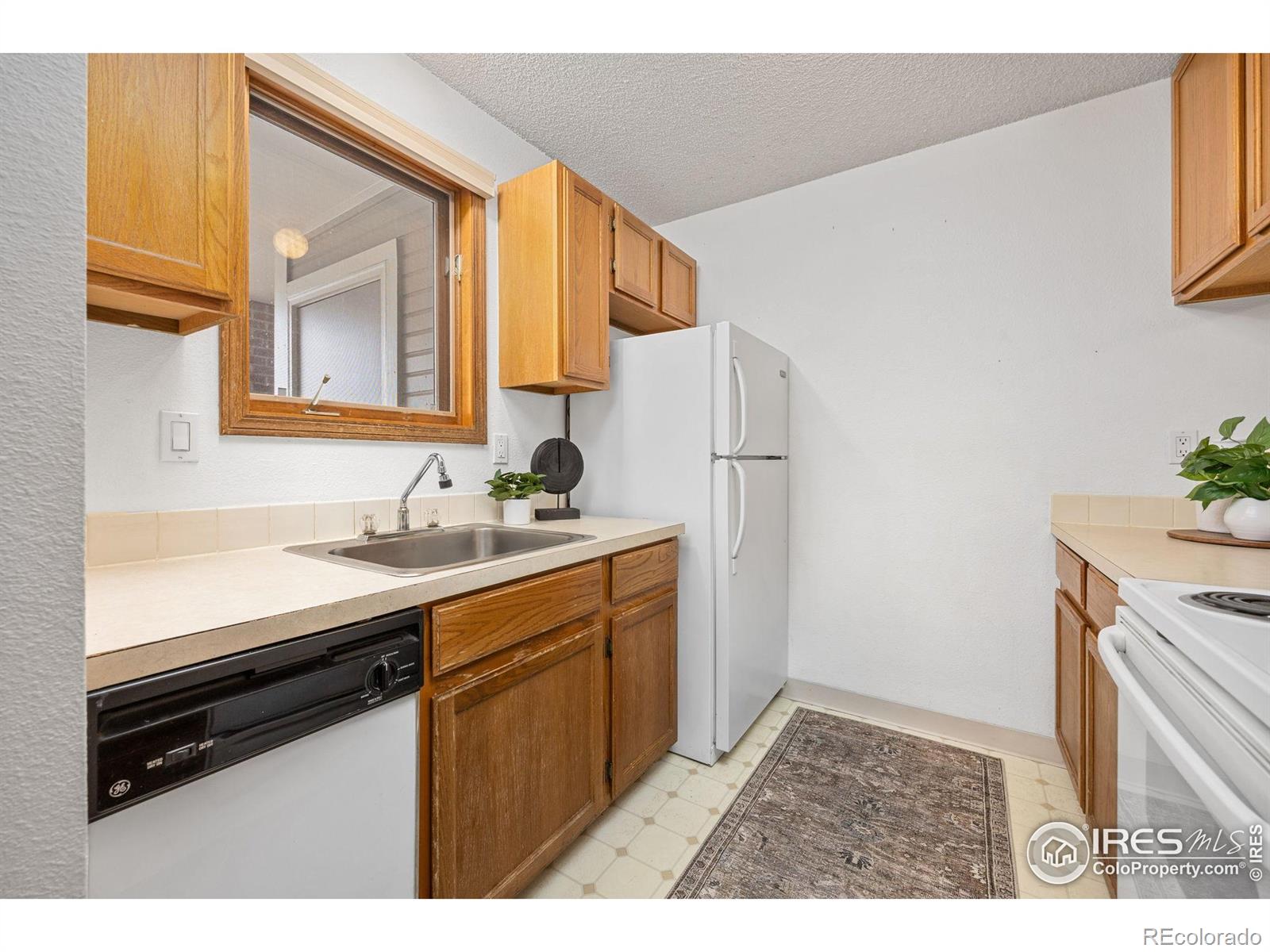 MLS Image #6 for 1231 w swallow road,fort collins, Colorado