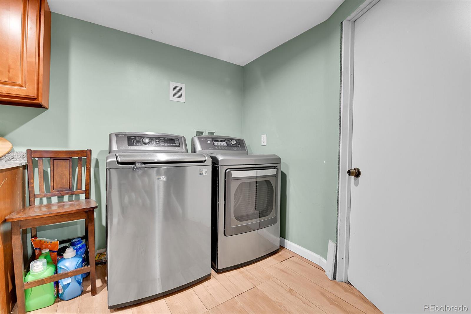 MLS Image #4 for 2580  valley view drive,denver, Colorado