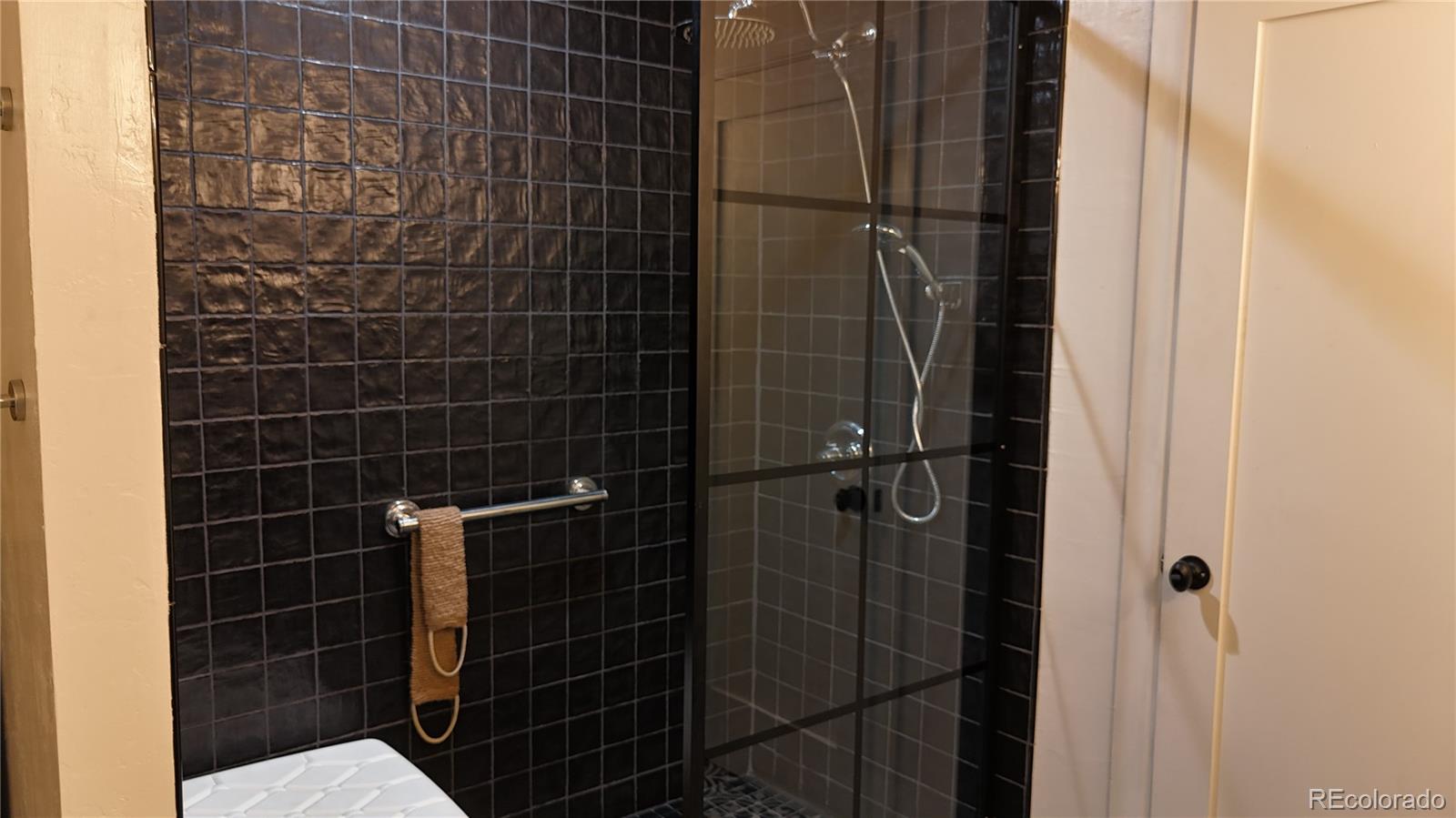 MLS Image #26 for 640 n magnolia street,denver, Colorado