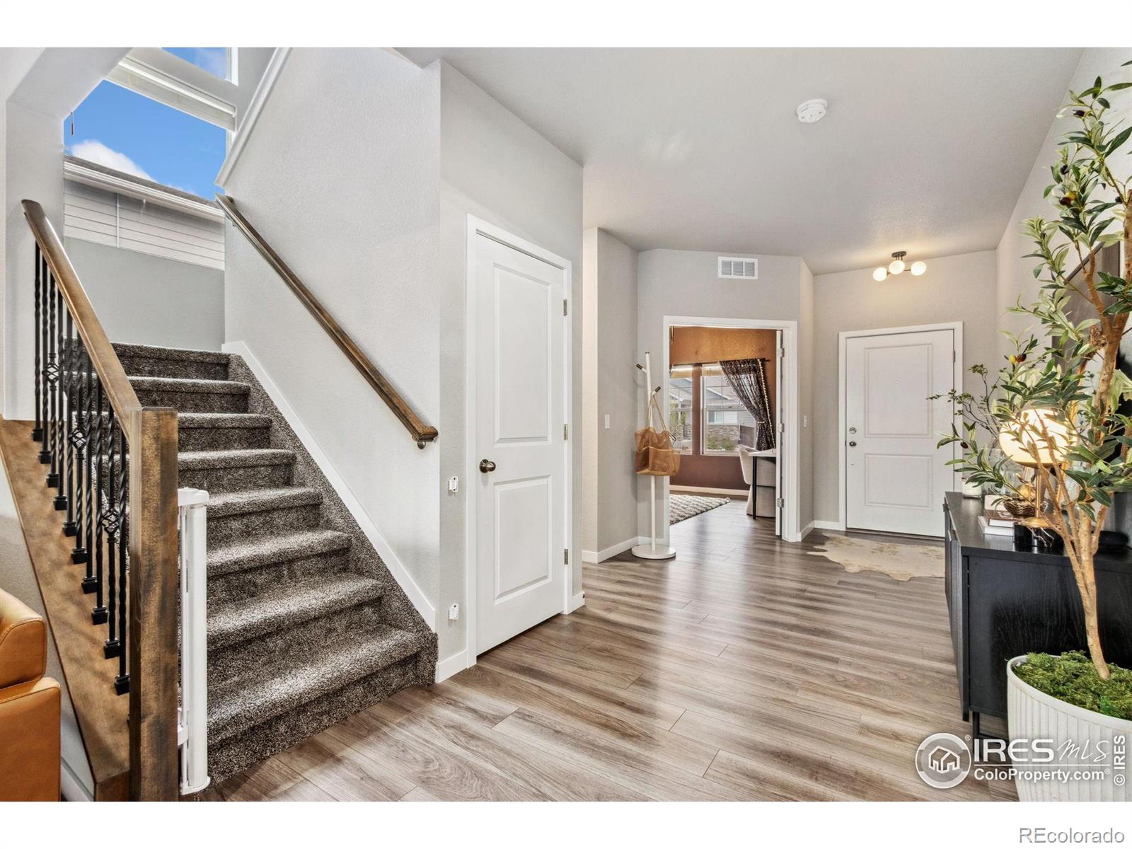 MLS Image #5 for 5586  vona drive,loveland, Colorado