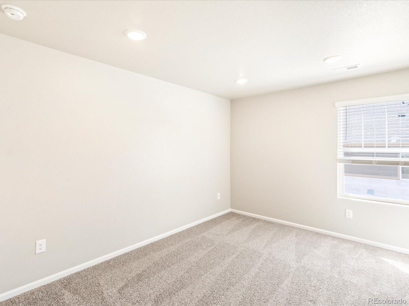 MLS Image #22 for 22415 e 7th place,aurora, Colorado