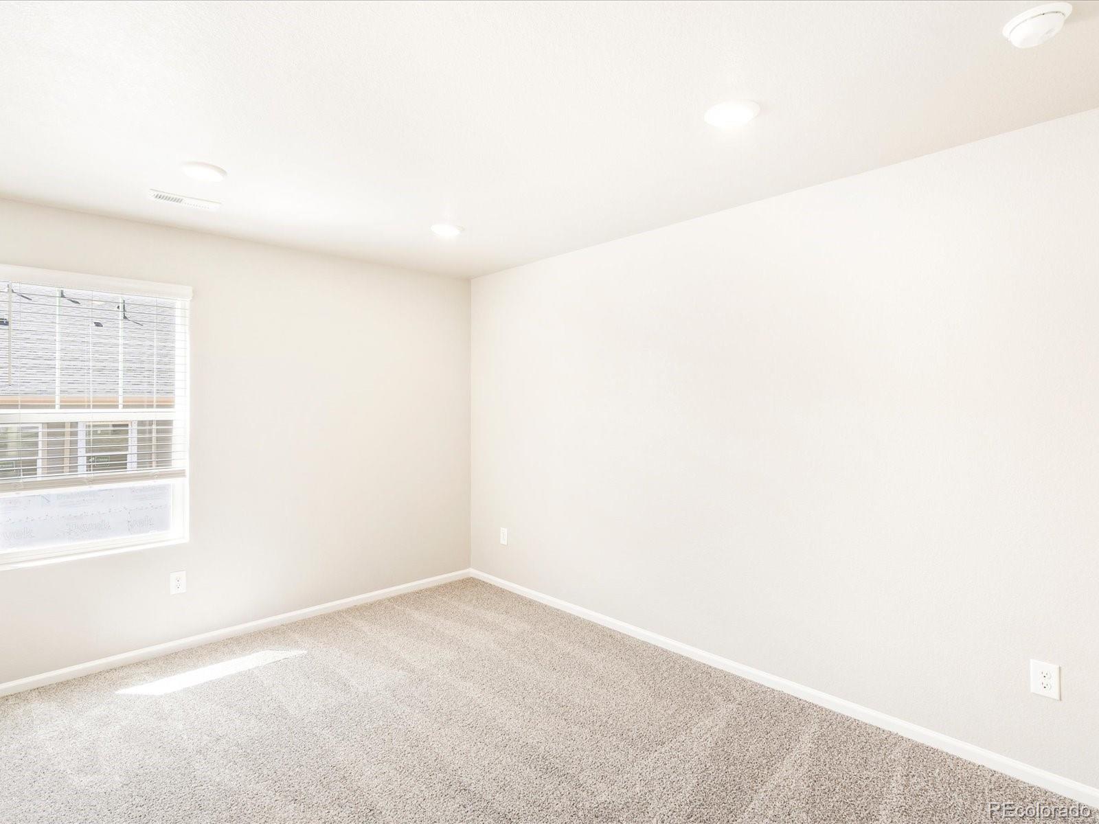MLS Image #23 for 22415 e 7th place,aurora, Colorado