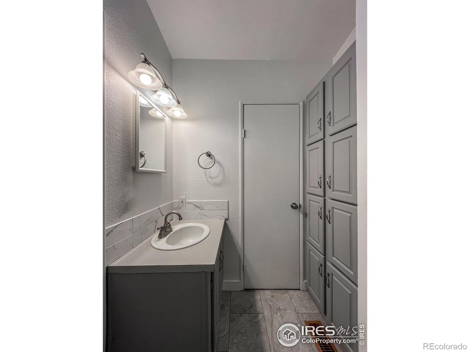 MLS Image #17 for 3916  hayes avenue,wellington, Colorado