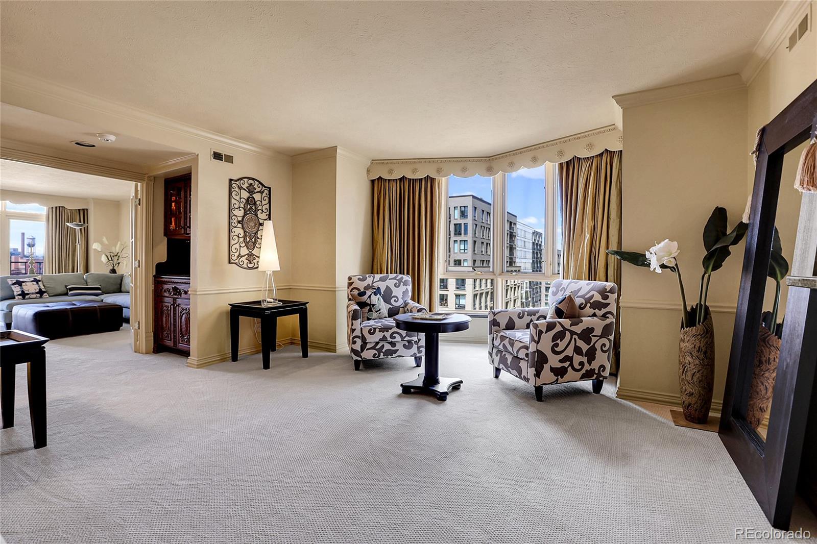 MLS Image #8 for 1777  larimer street,denver, Colorado