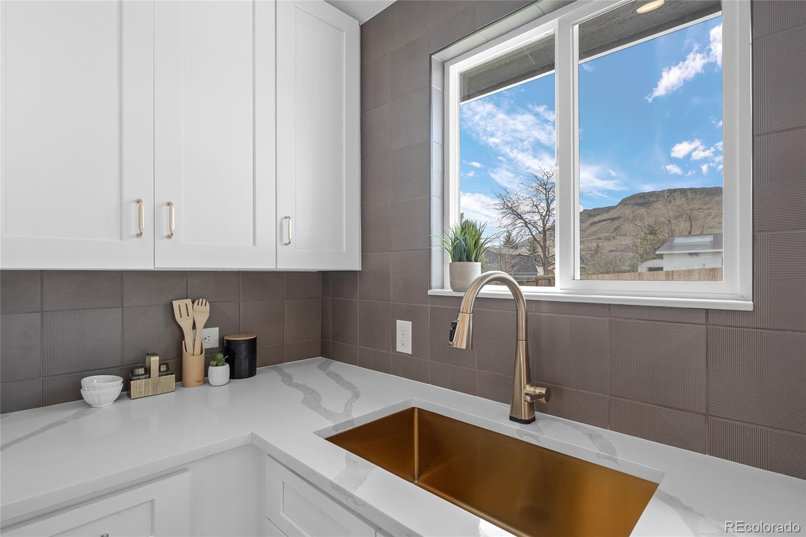 MLS Image #36 for 18866 w 59th place,golden, Colorado