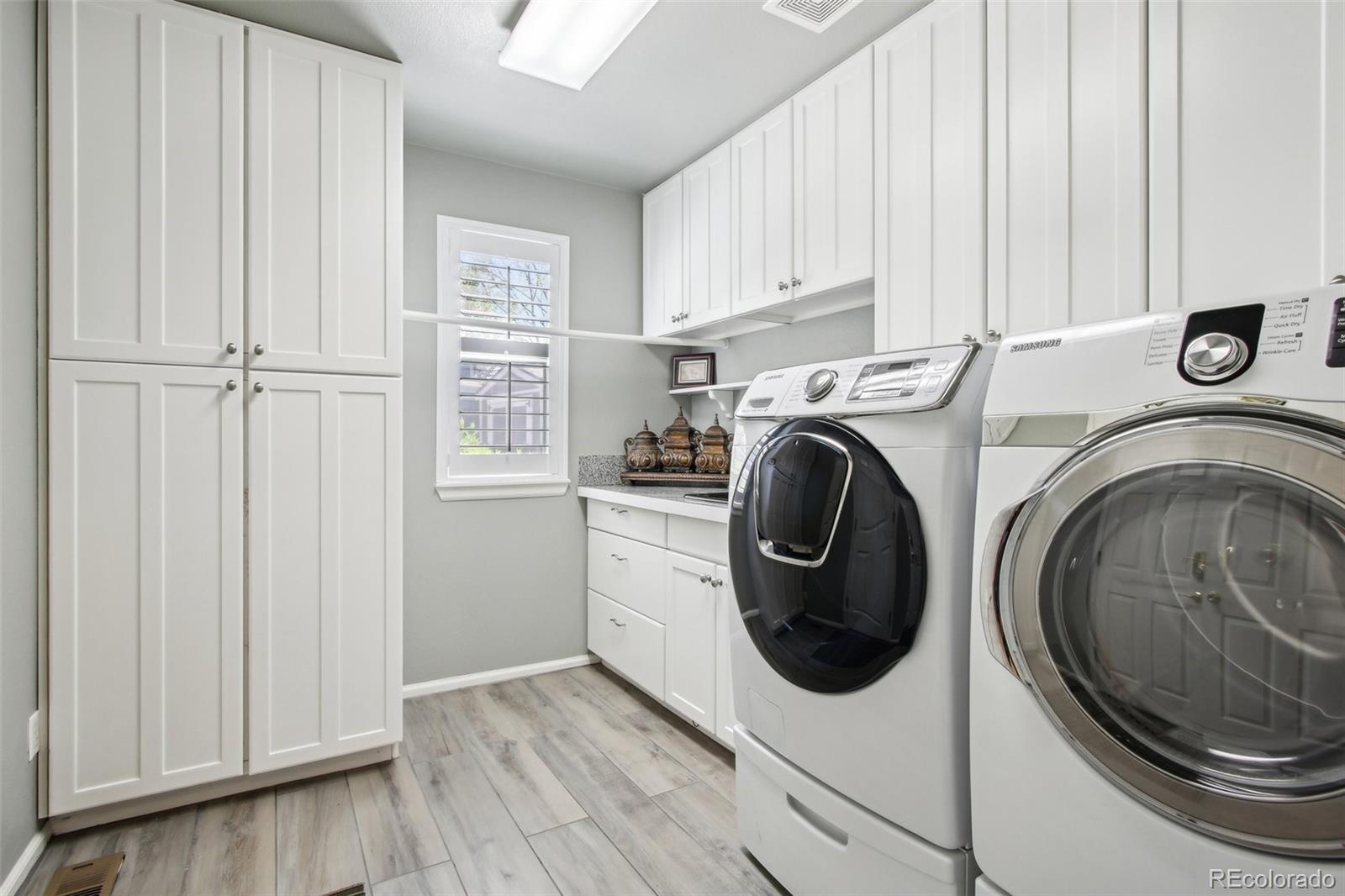 MLS Image #15 for 10889  alcott court,denver, Colorado