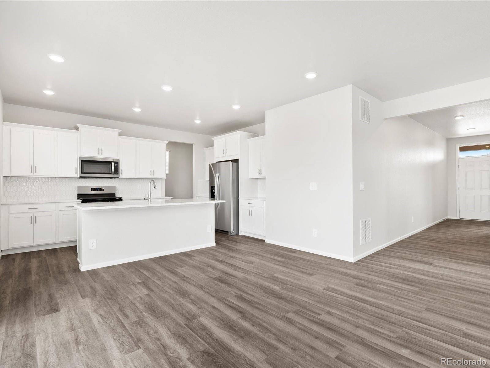 MLS Image #10 for 1965 s coolidge way,aurora, Colorado