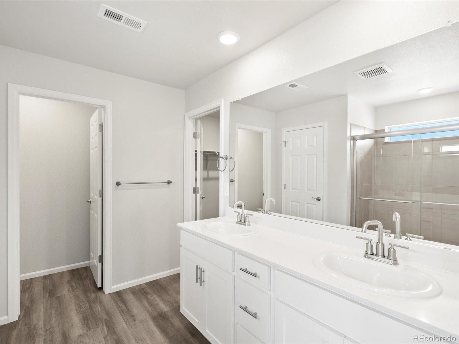 MLS Image #34 for 1965 s coolidge way,aurora, Colorado