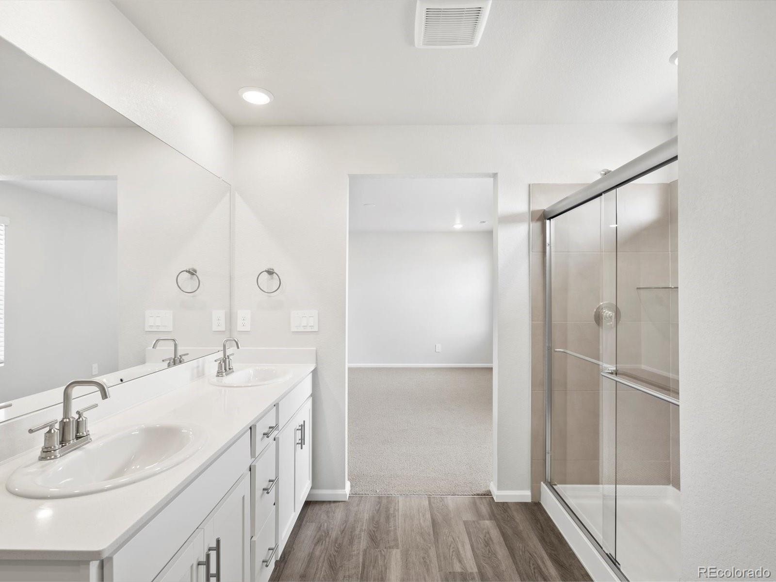MLS Image #36 for 1965 s coolidge way,aurora, Colorado