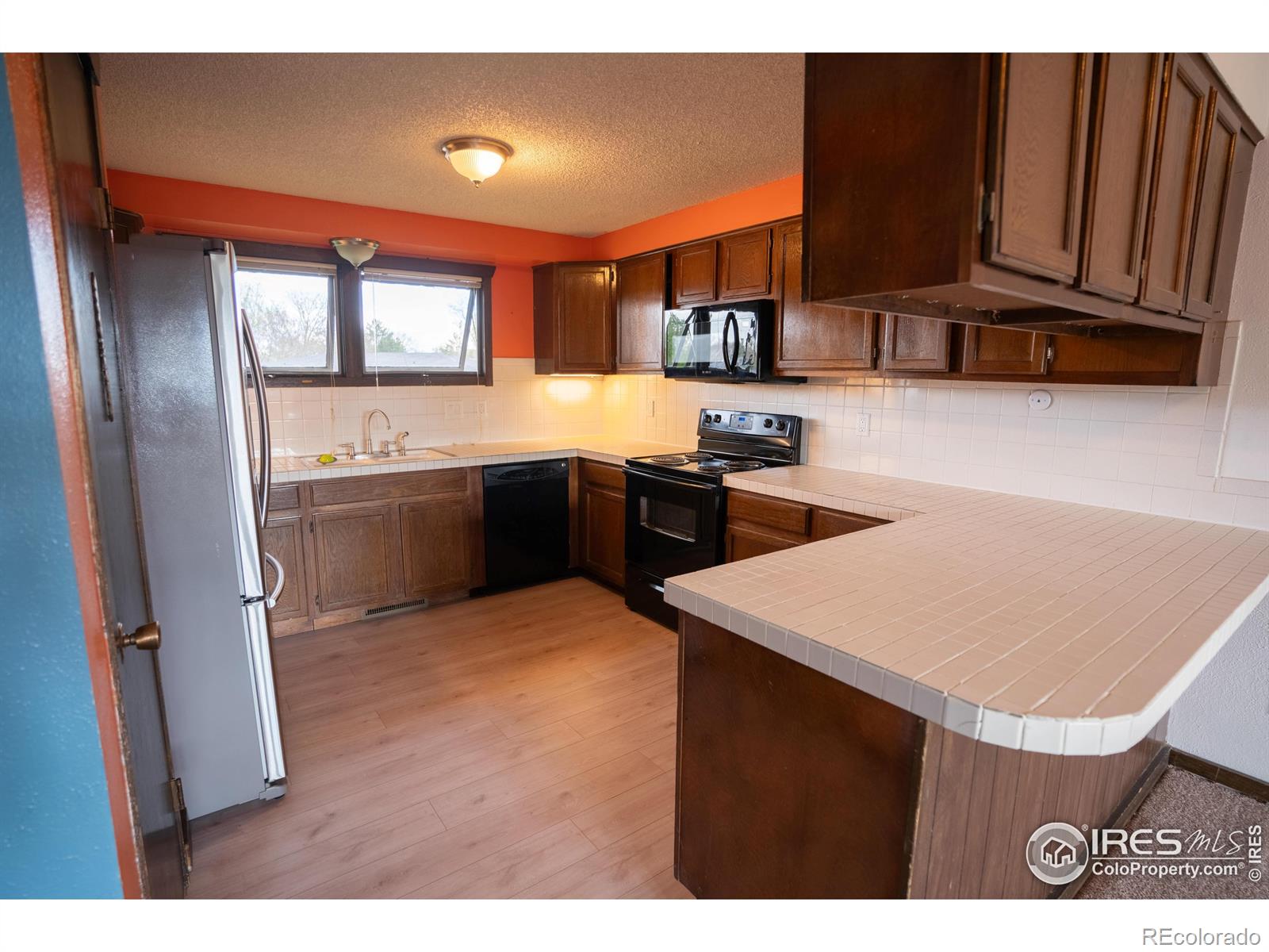 MLS Image #6 for 1937  meadow drive,longmont, Colorado