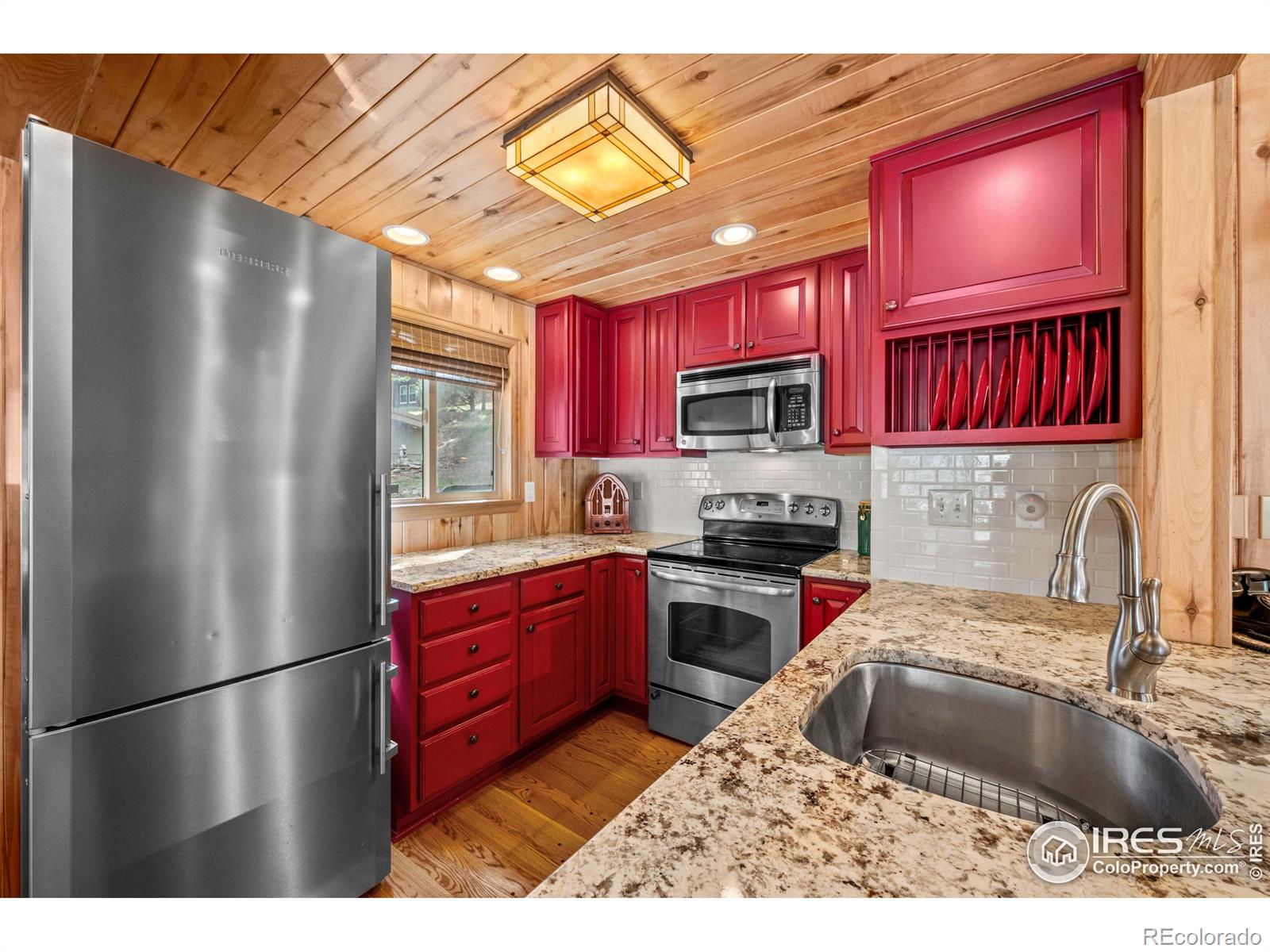 MLS Image #14 for 565  hemlock drive,lyons, Colorado